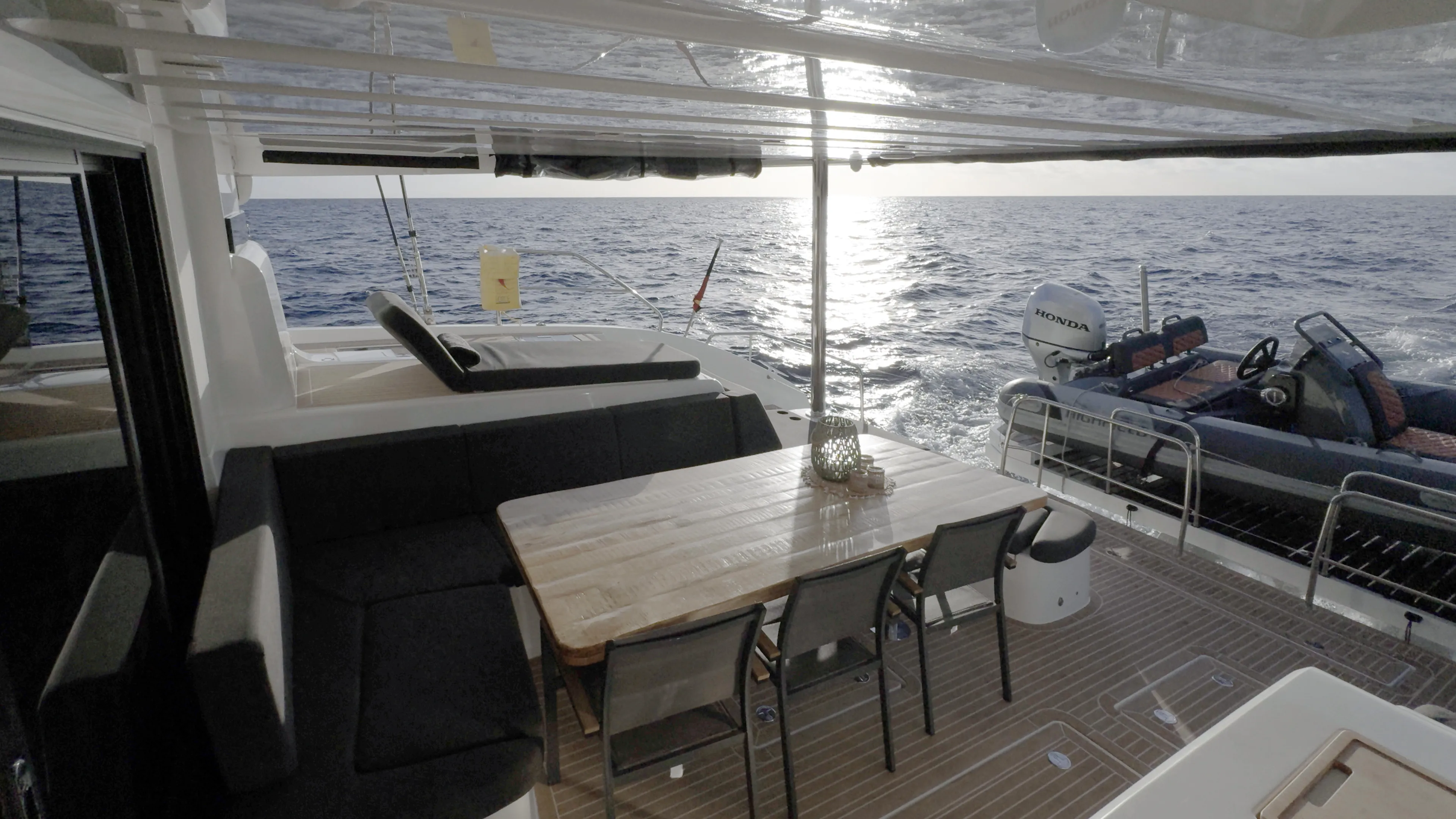 Image slide 210438