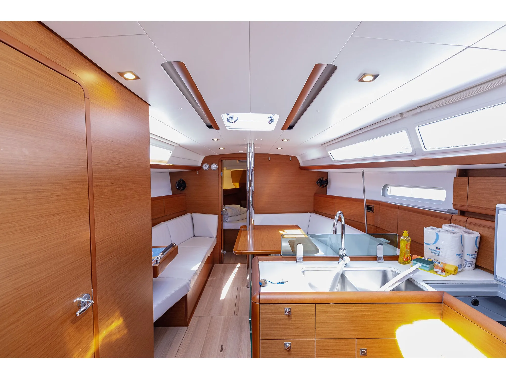 Image slide 210656