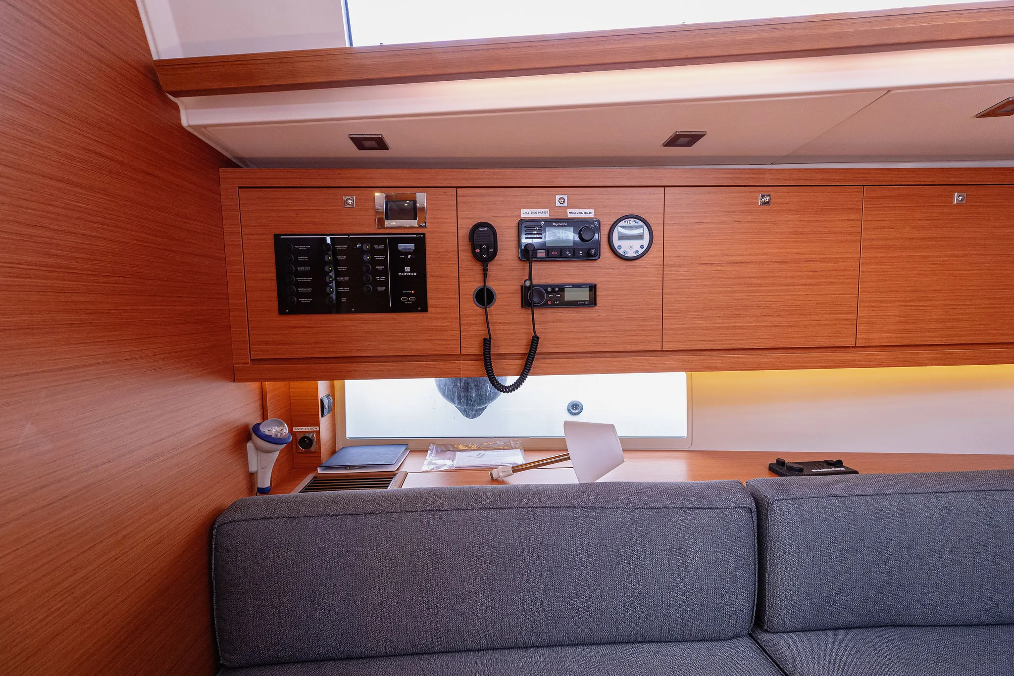 Image slide 210686