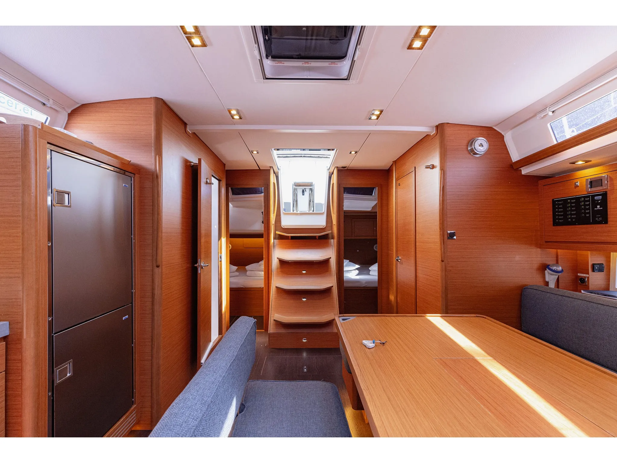 Image slide 210695