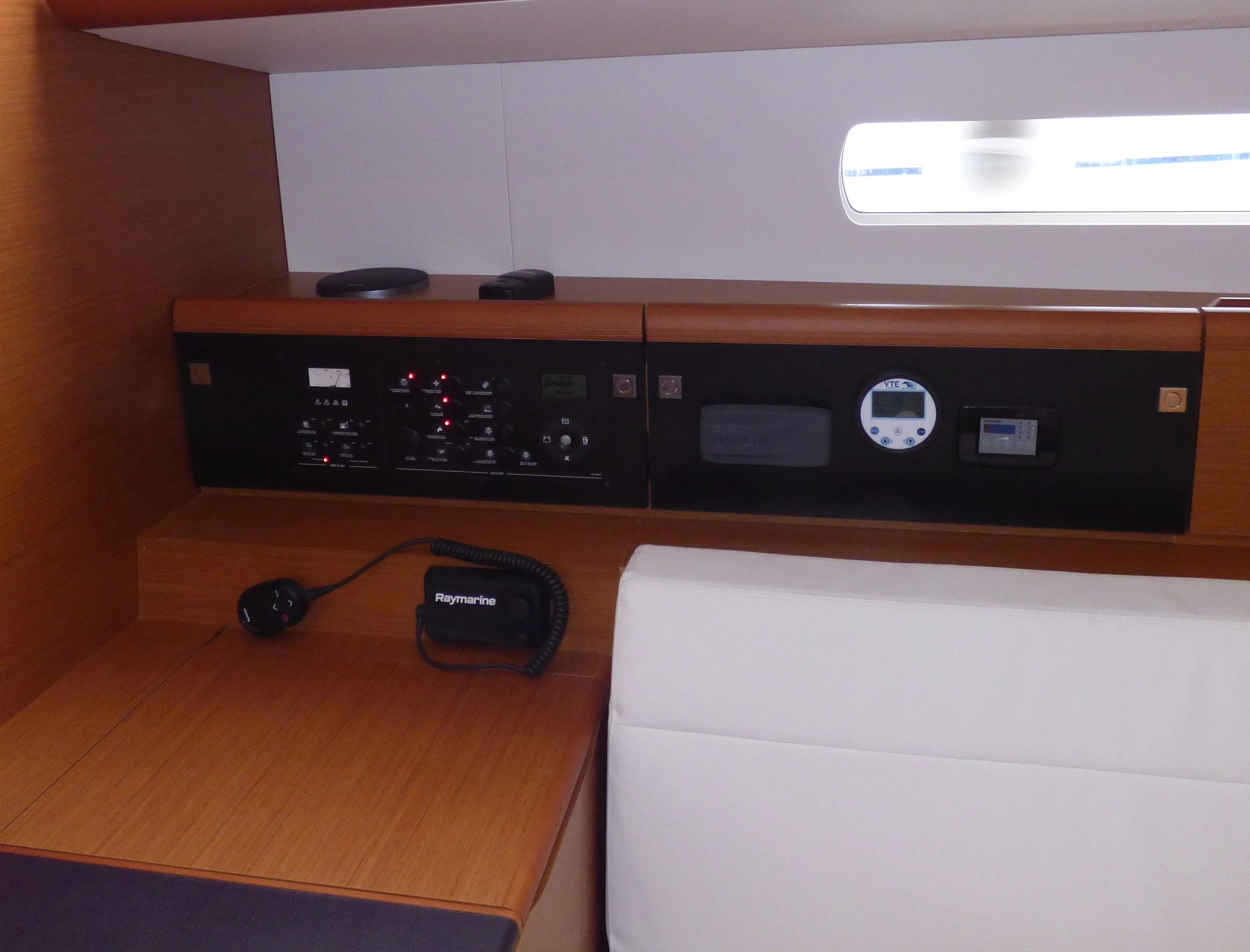 Image slide 210809