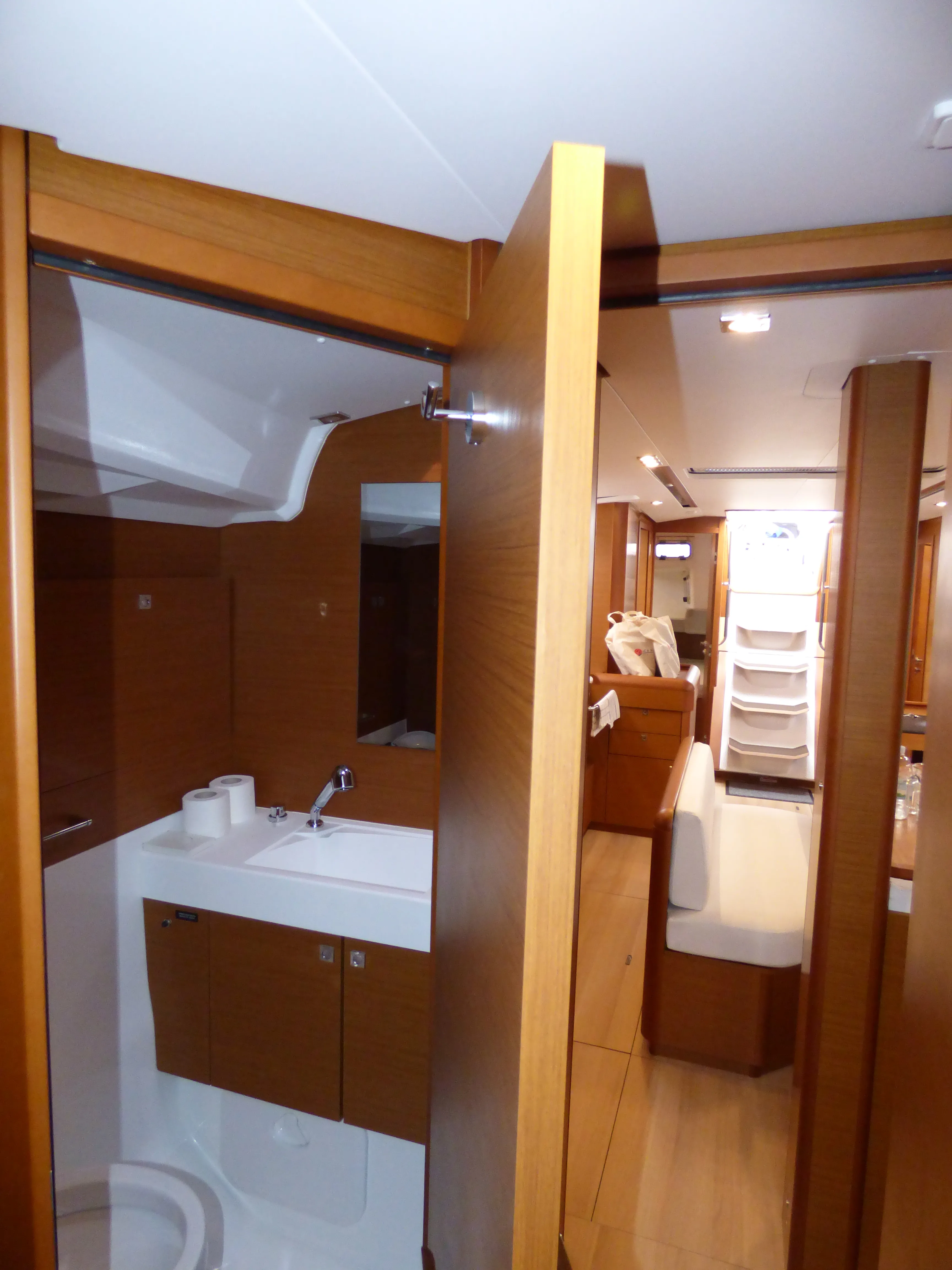 Image slide 210810