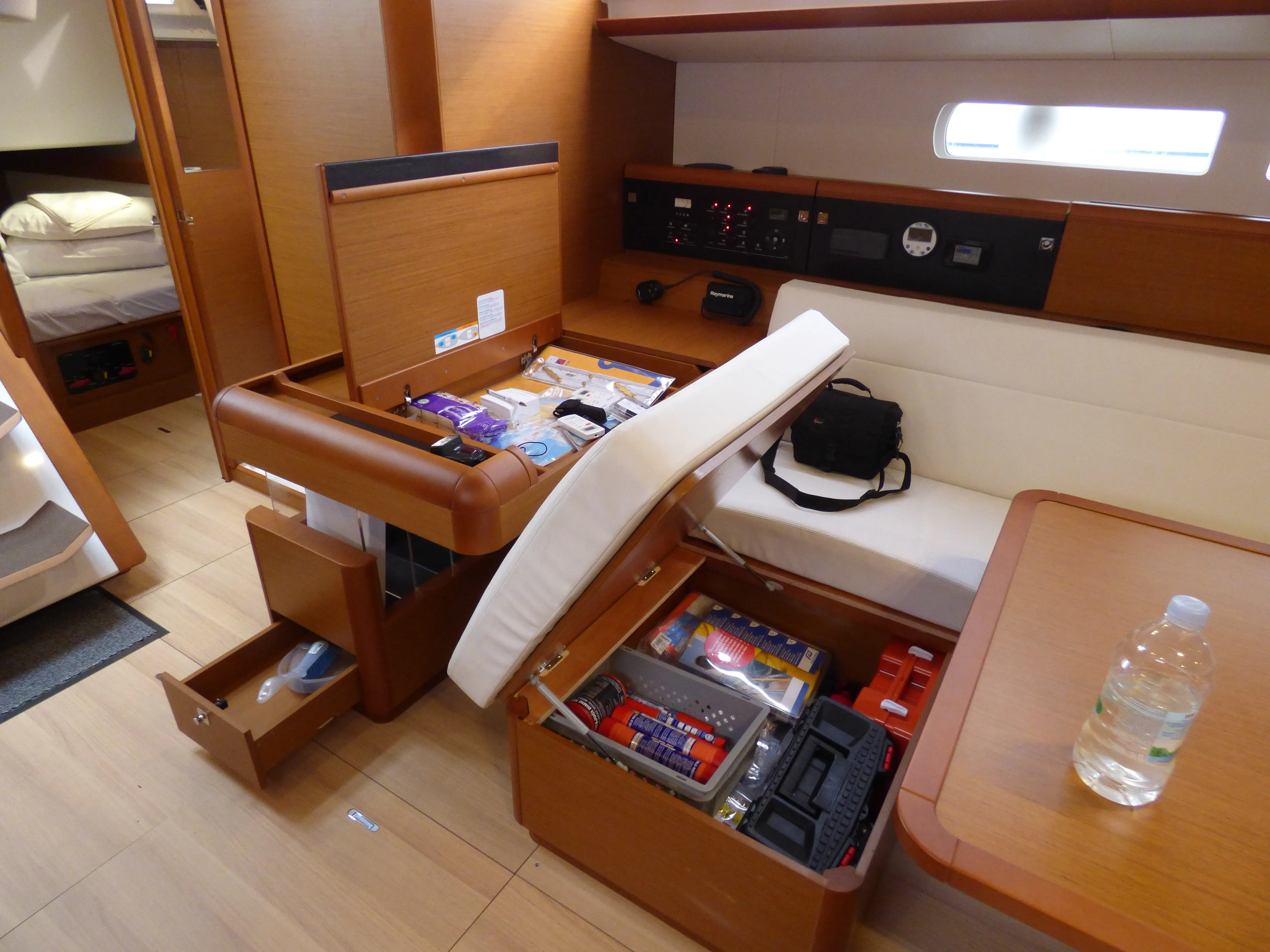 Image slide 210818