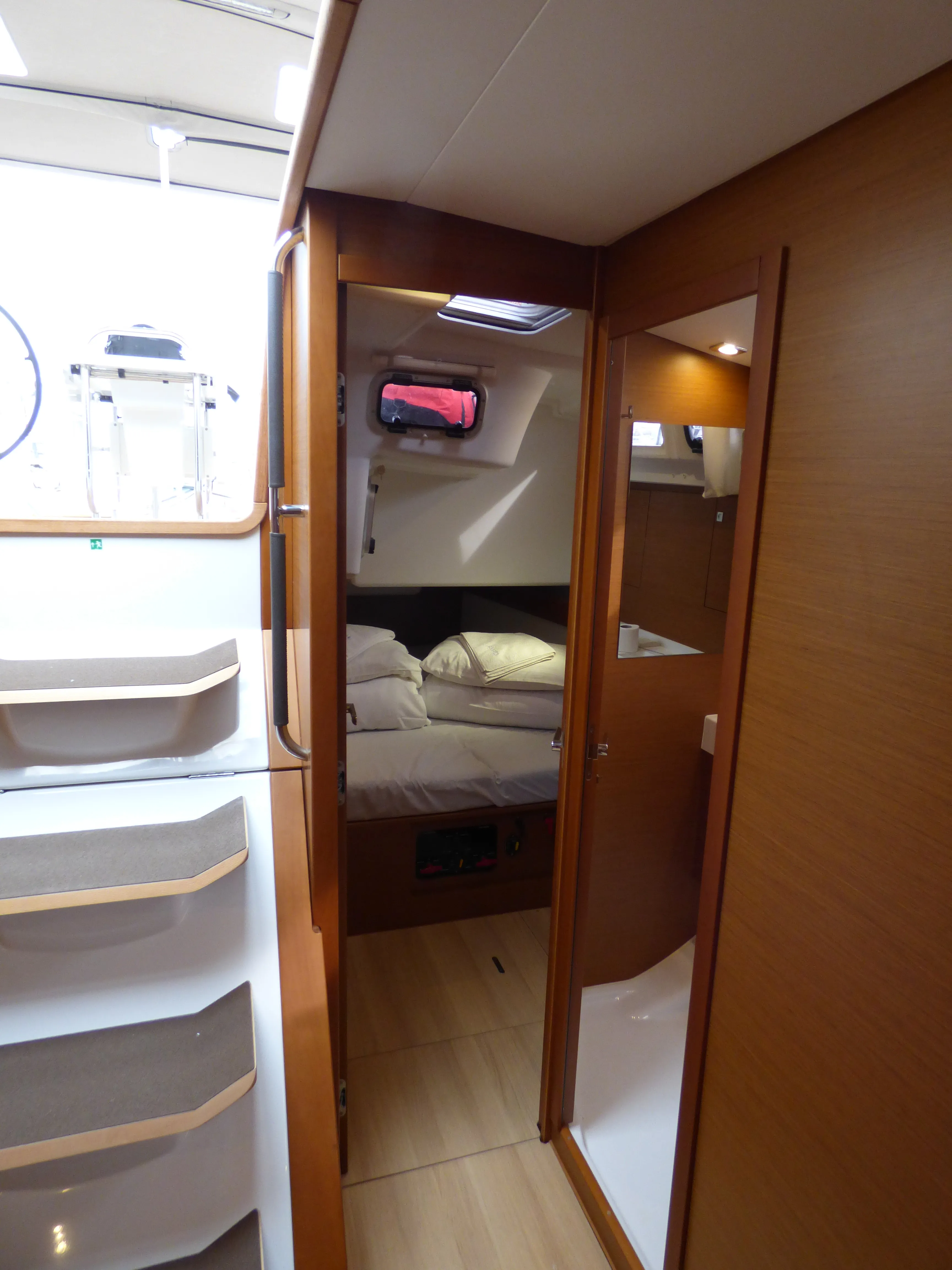 Image slide 210831