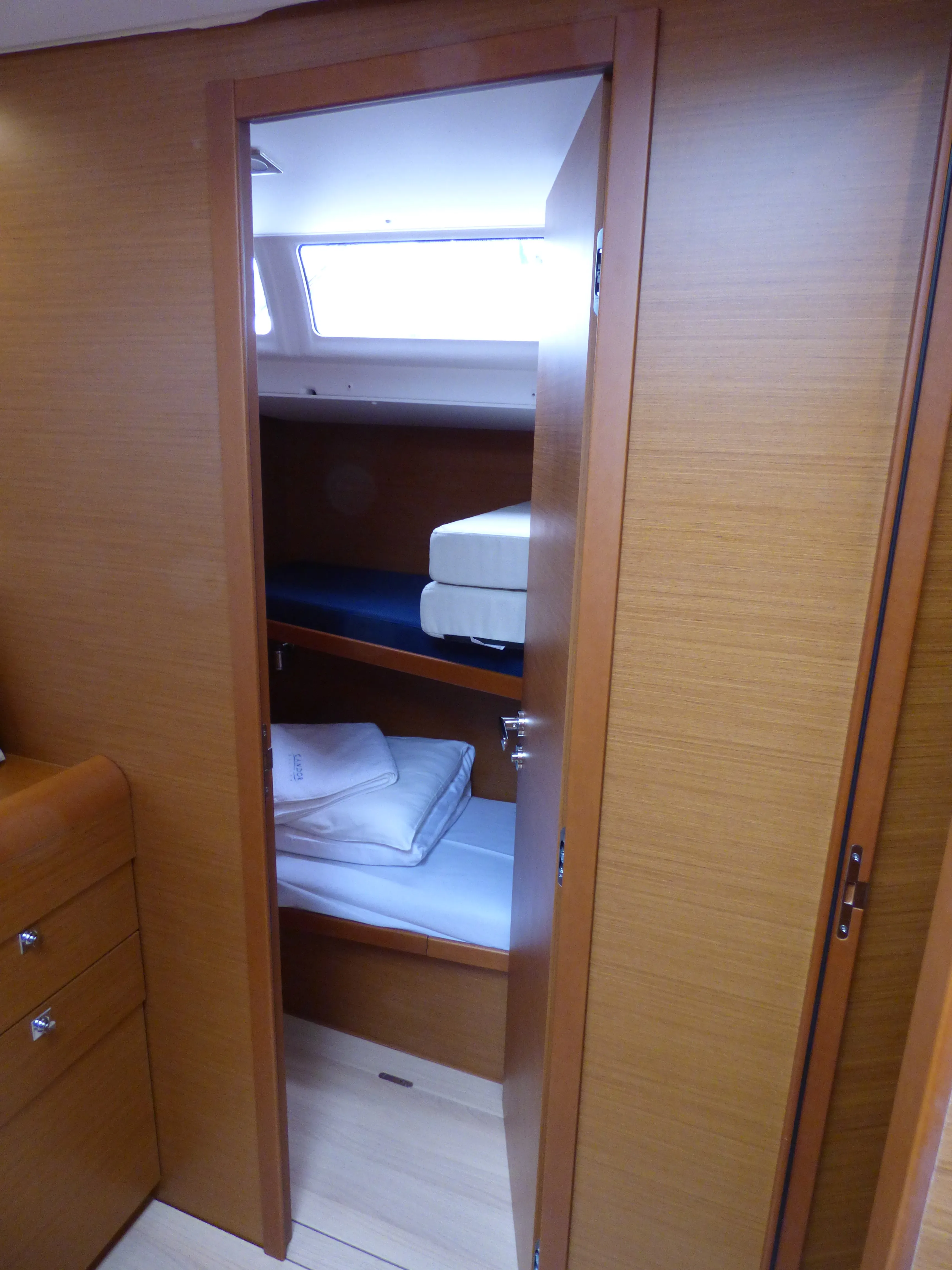 Image slide 210846