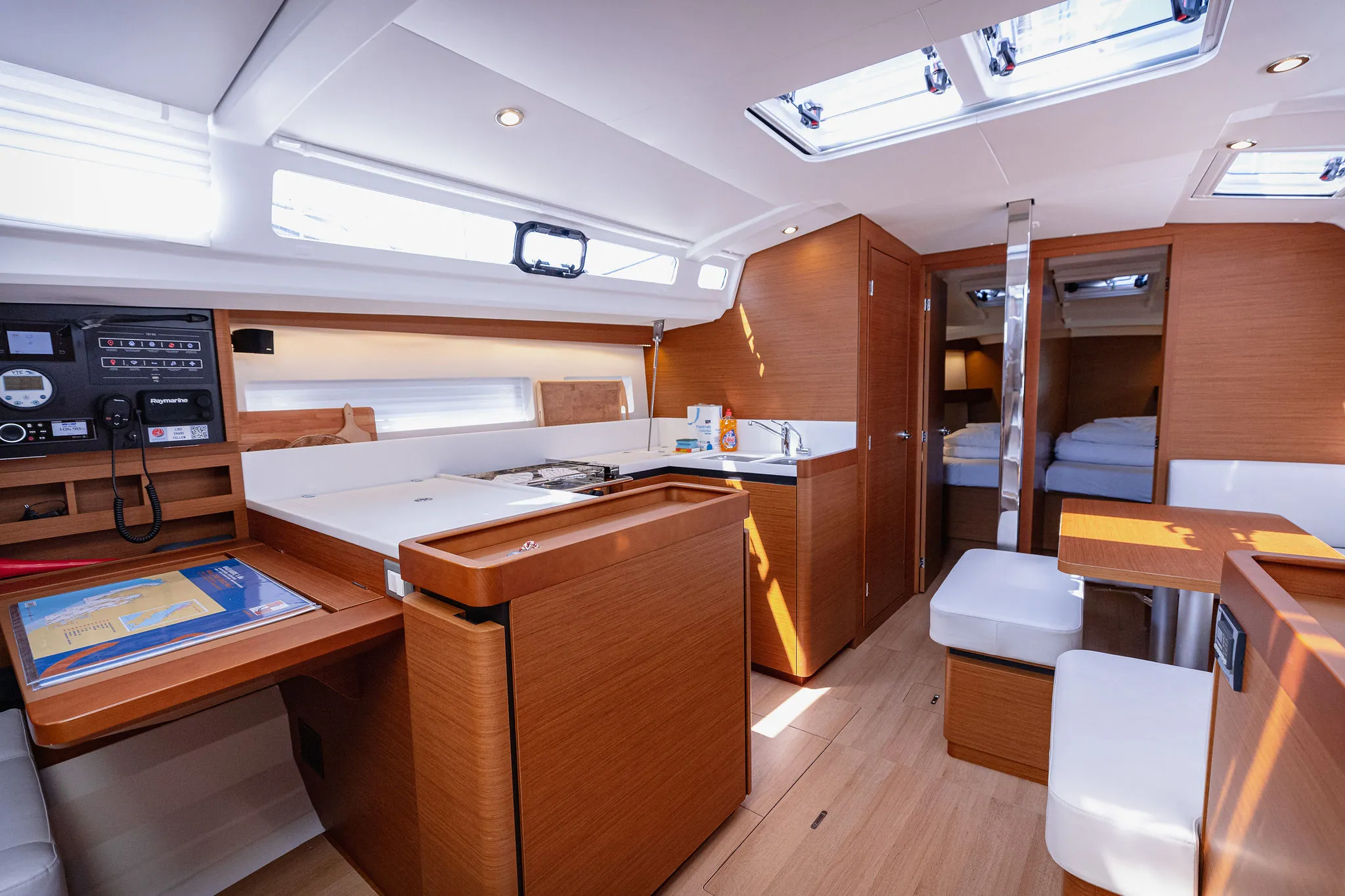 Image slide 210895