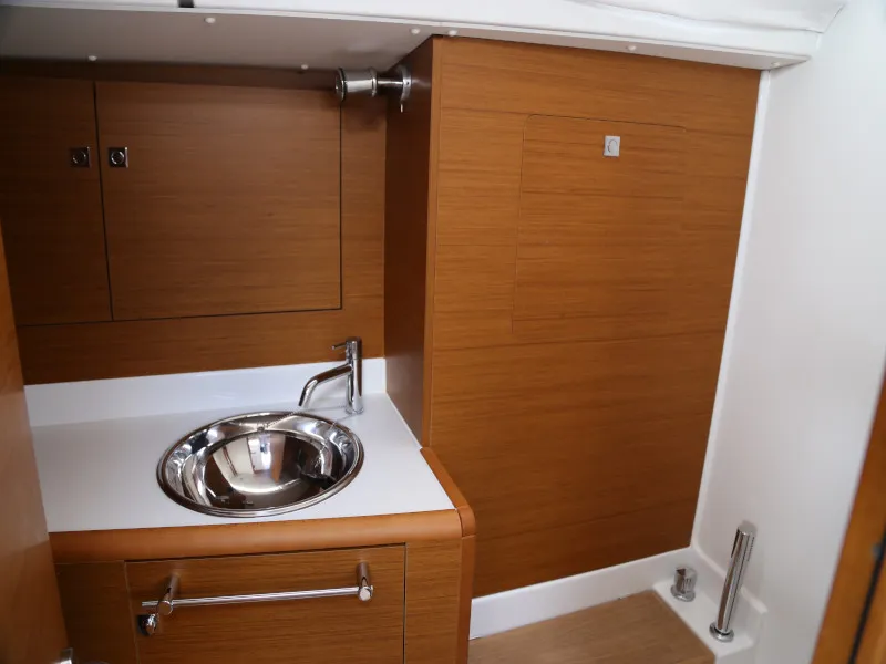 Image slide 211008
