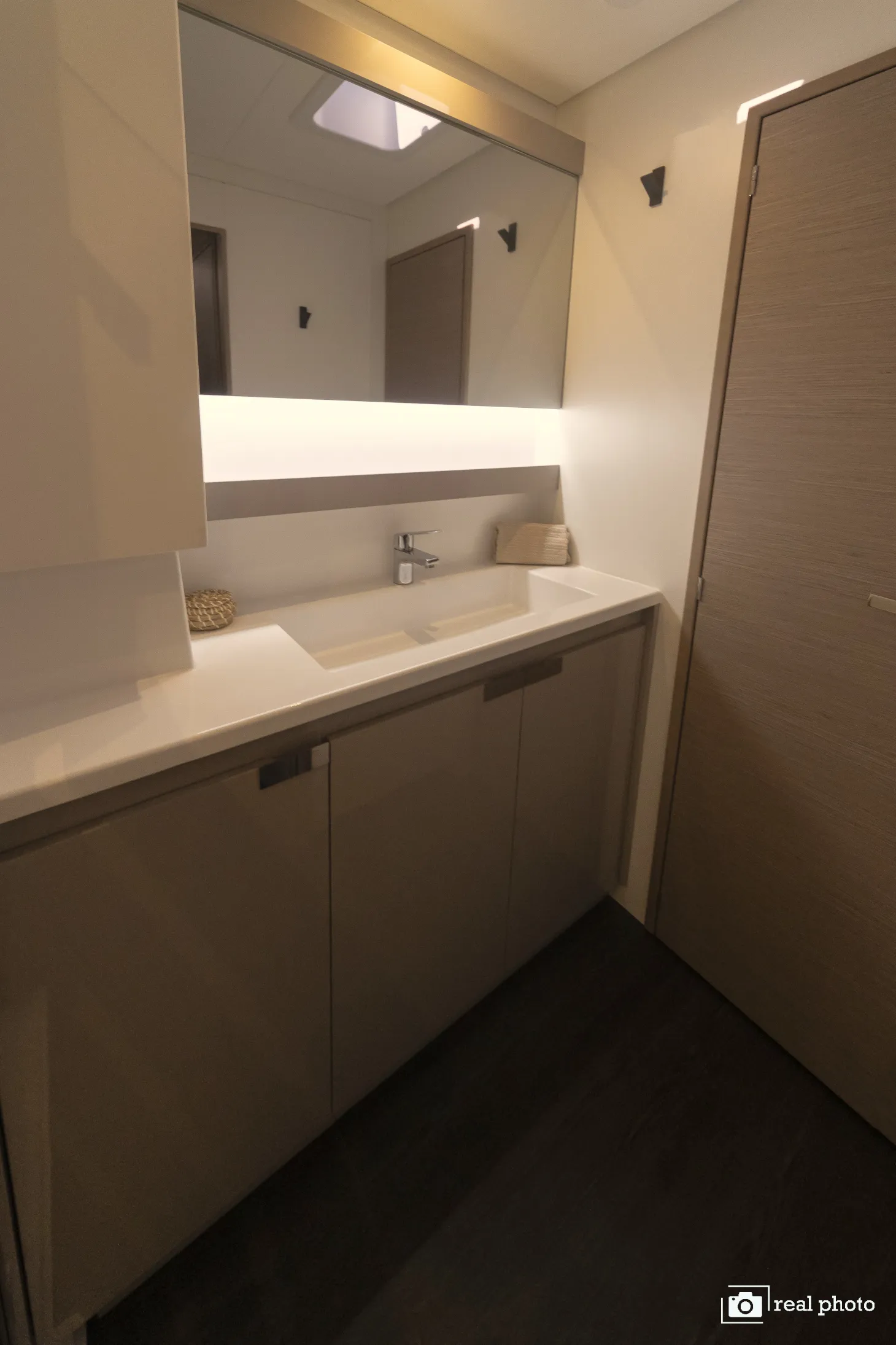 Image slide 211259