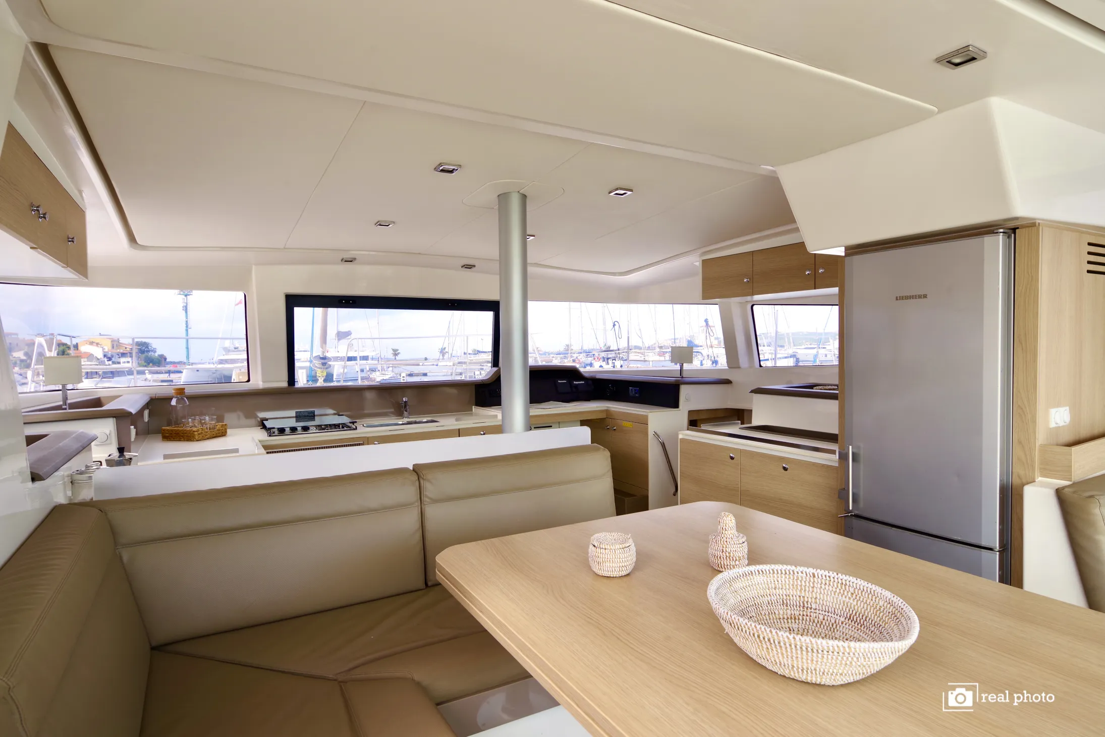 Image slide 211384
