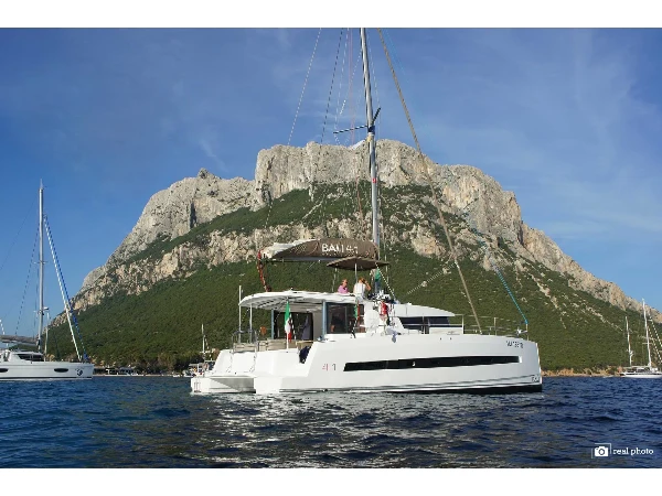 Bali 4.1 Dafne - Water maker, Solar Panel boat image