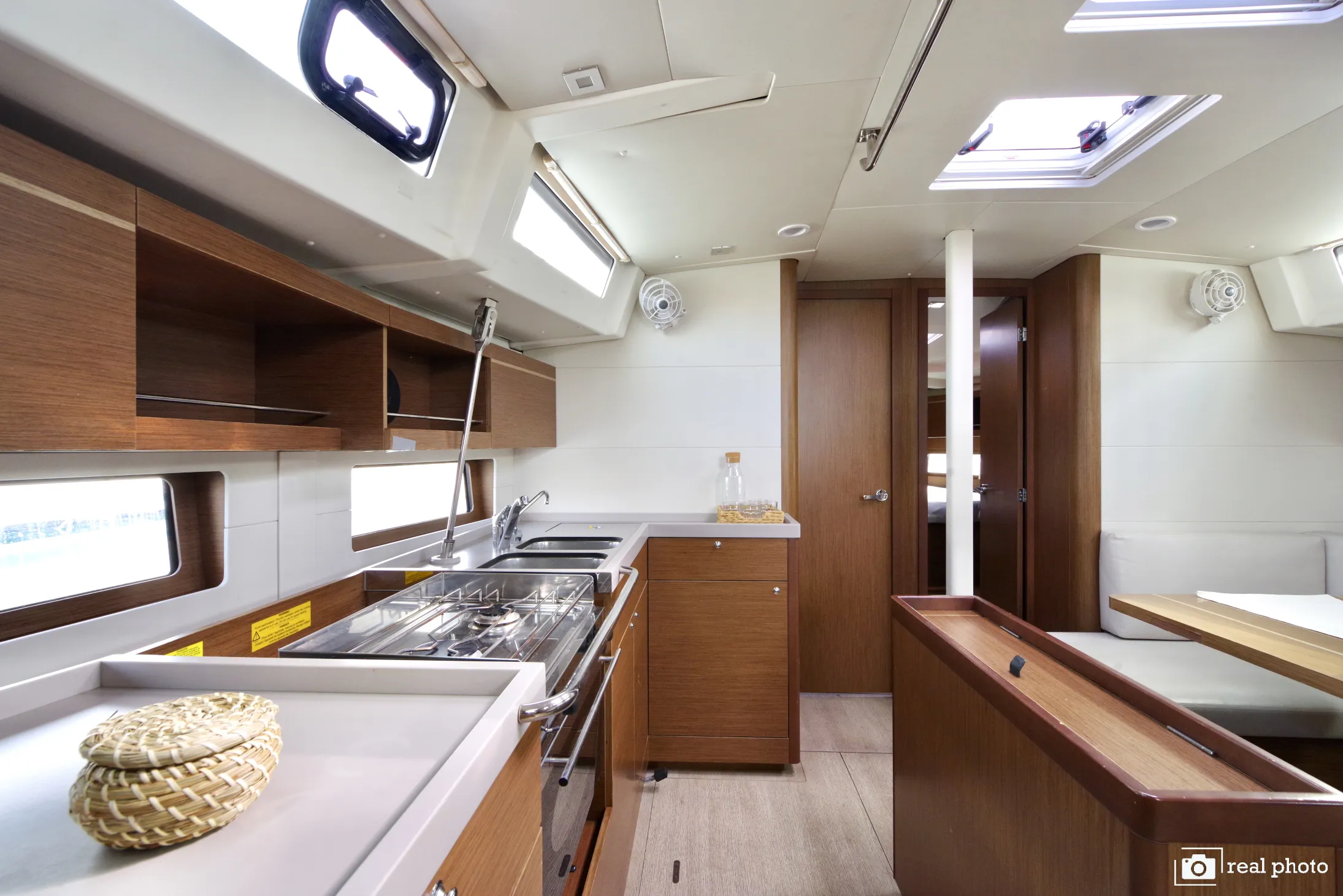 Image slide 211667