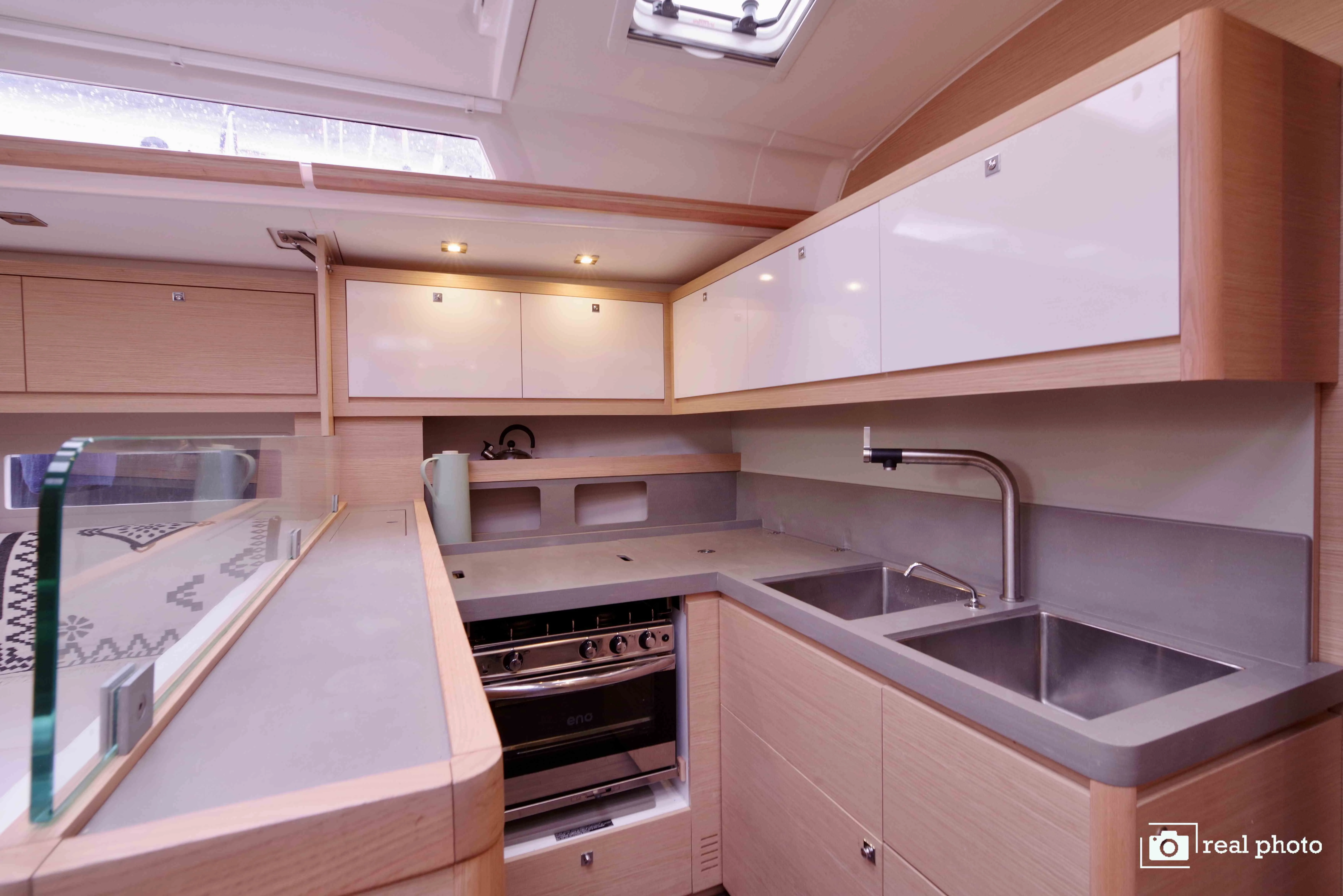 Image slide 211745