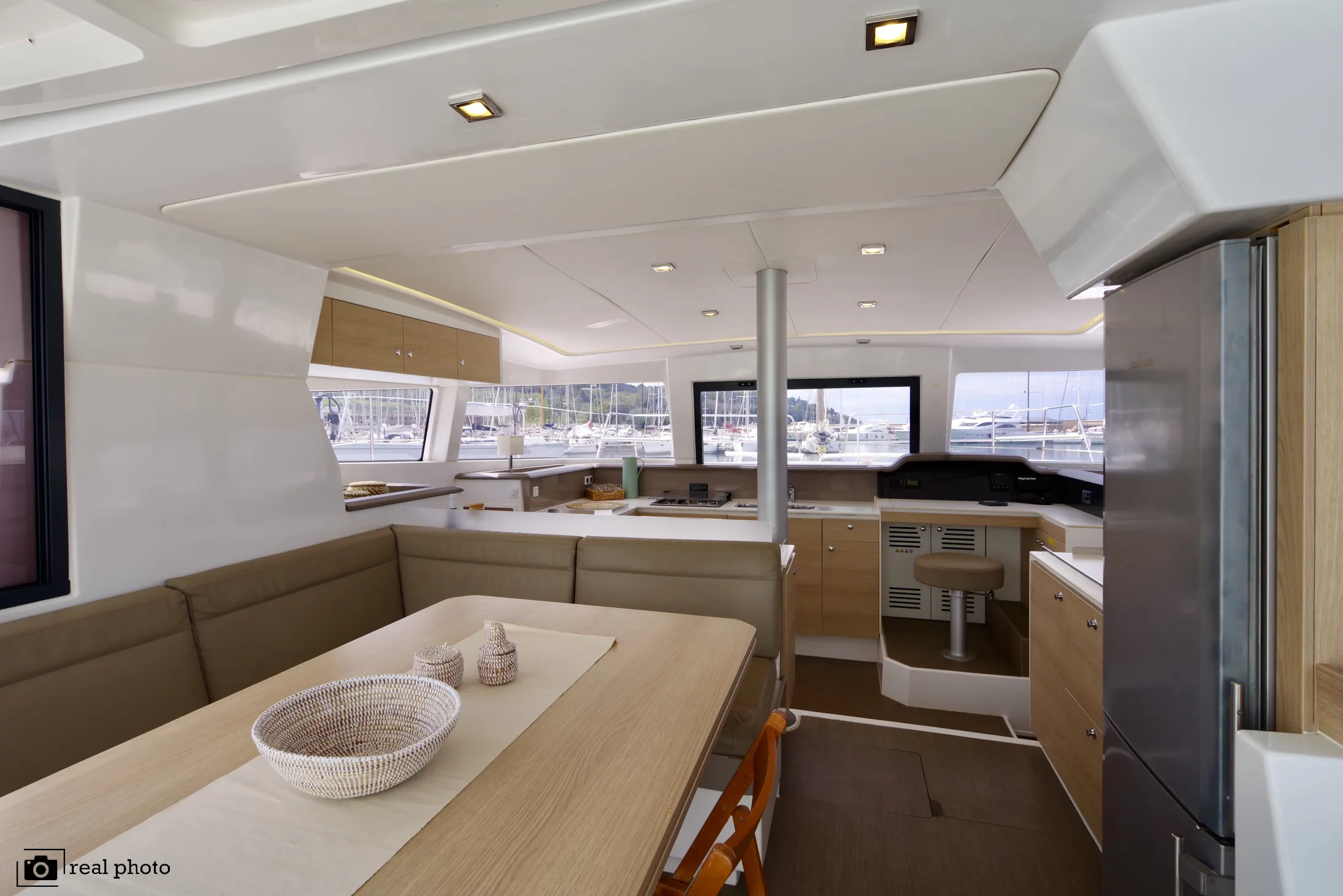 Image slide 211819