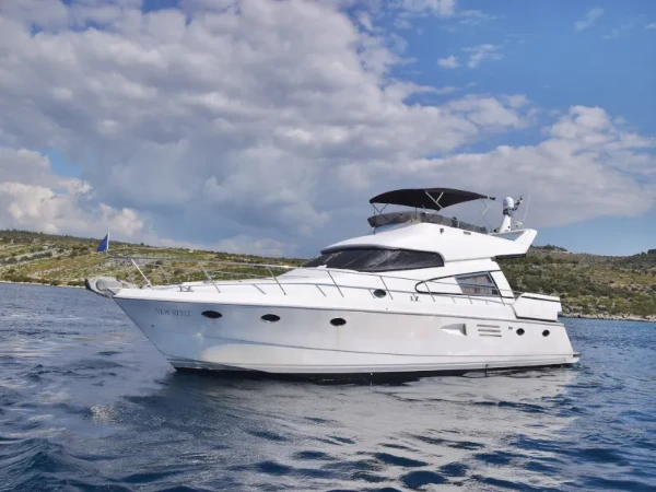Johnson 56 New Style  boat image