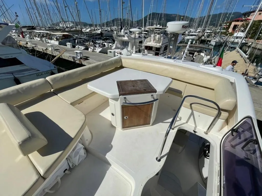 Image slide 213216