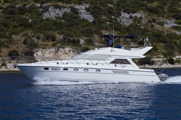 Princess 470 Antares II boat image