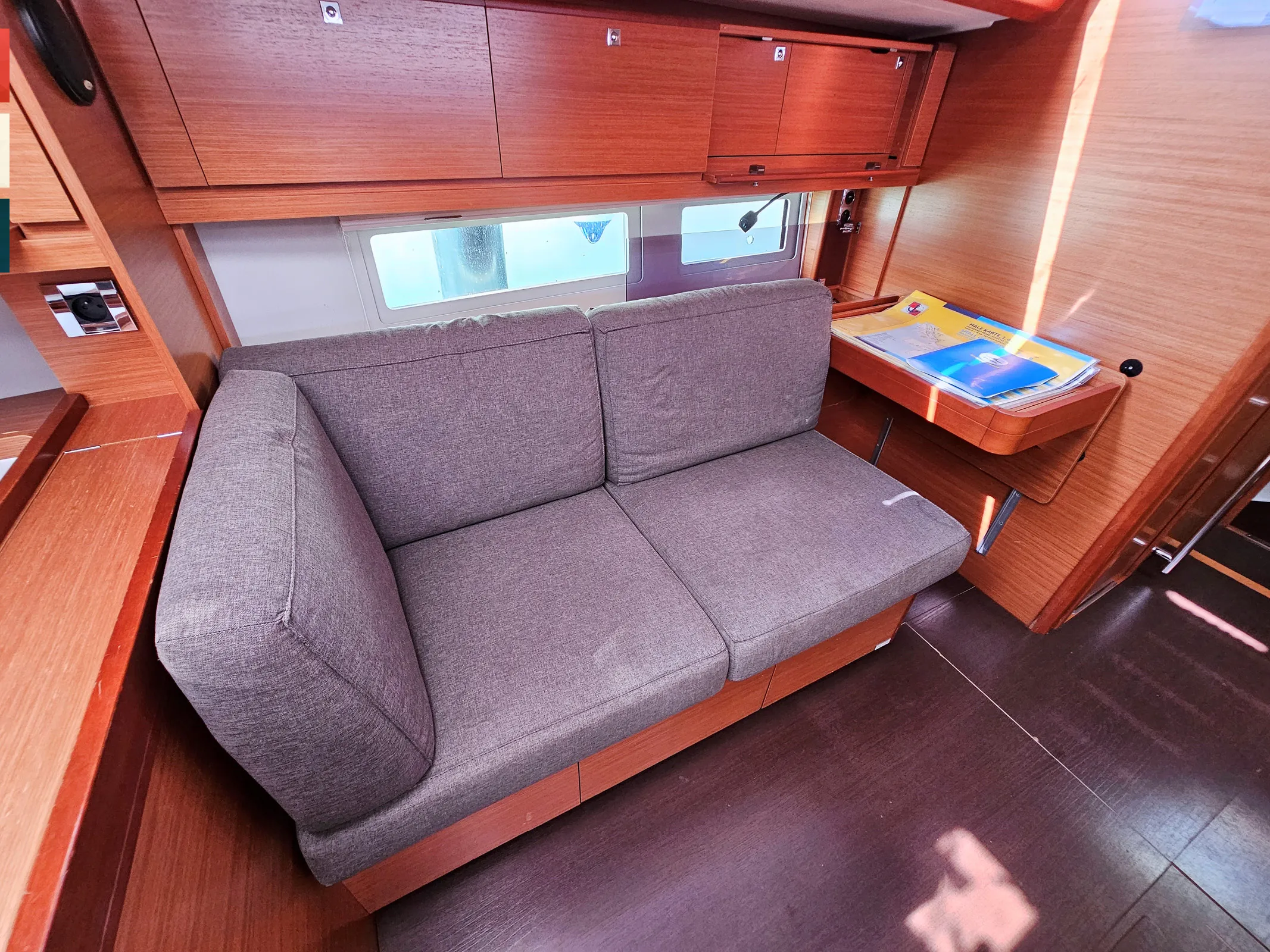 Image slide 213493