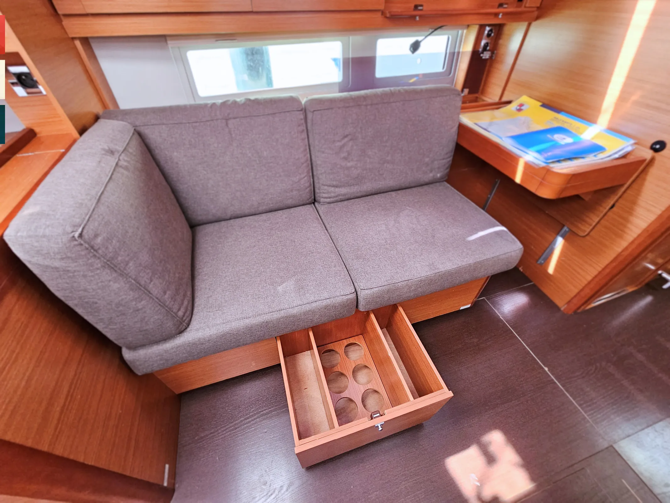 Image slide 213537