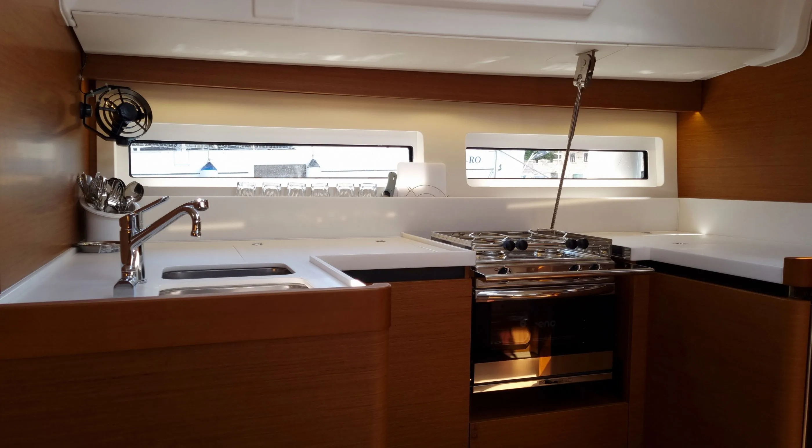 Image slide 215837