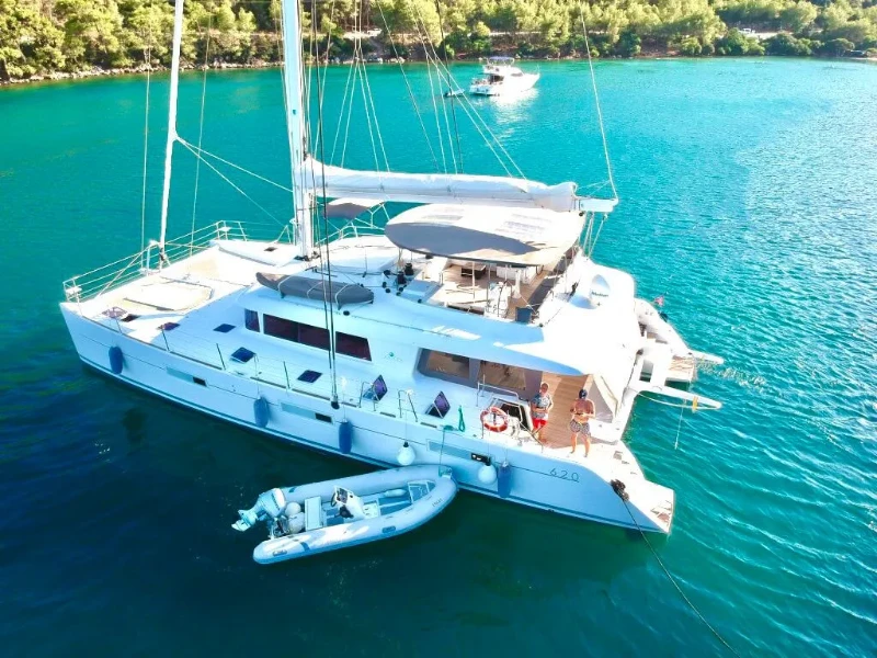 Lagoon 620 Camaron boat image