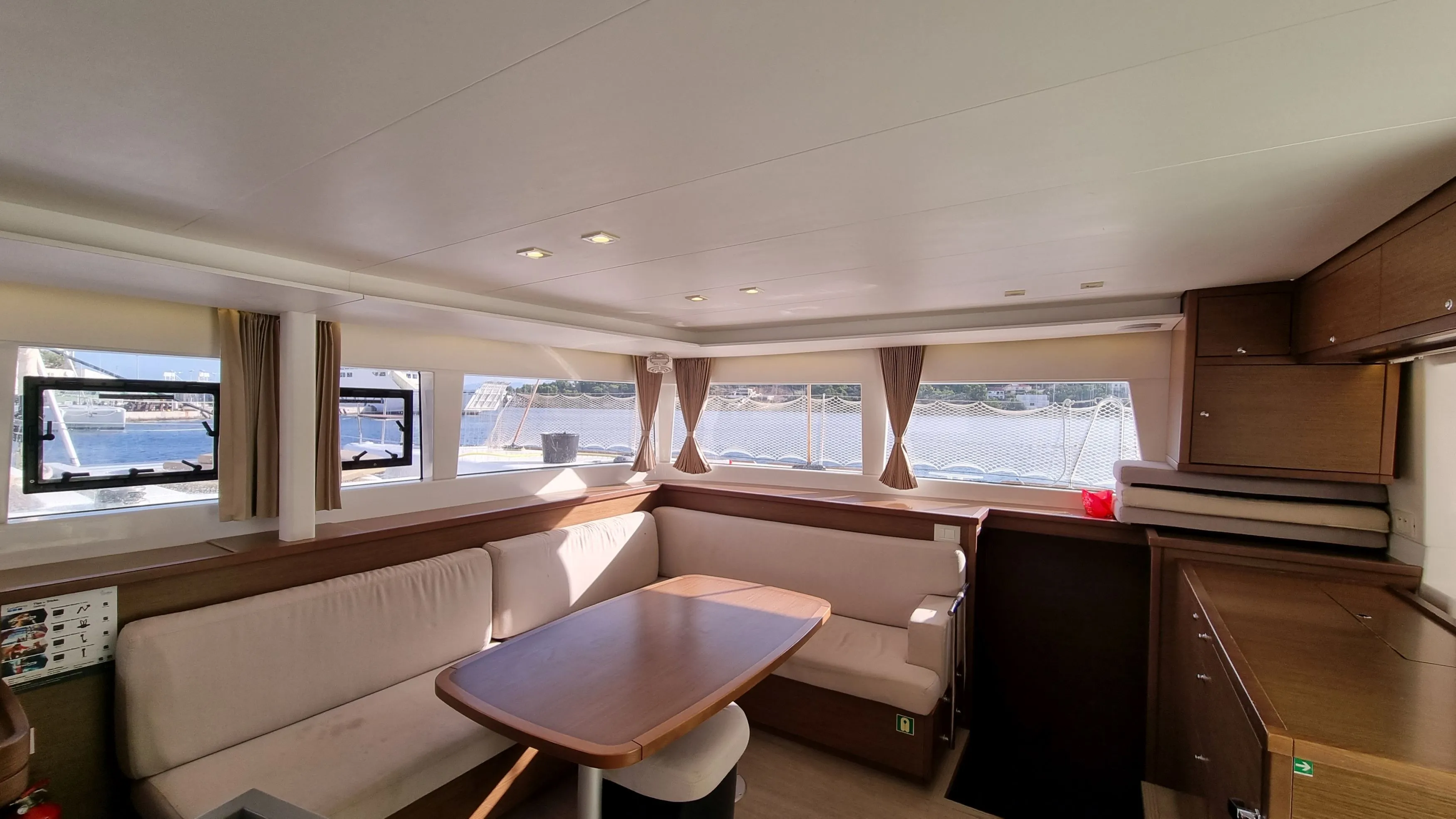 Image slide 216048