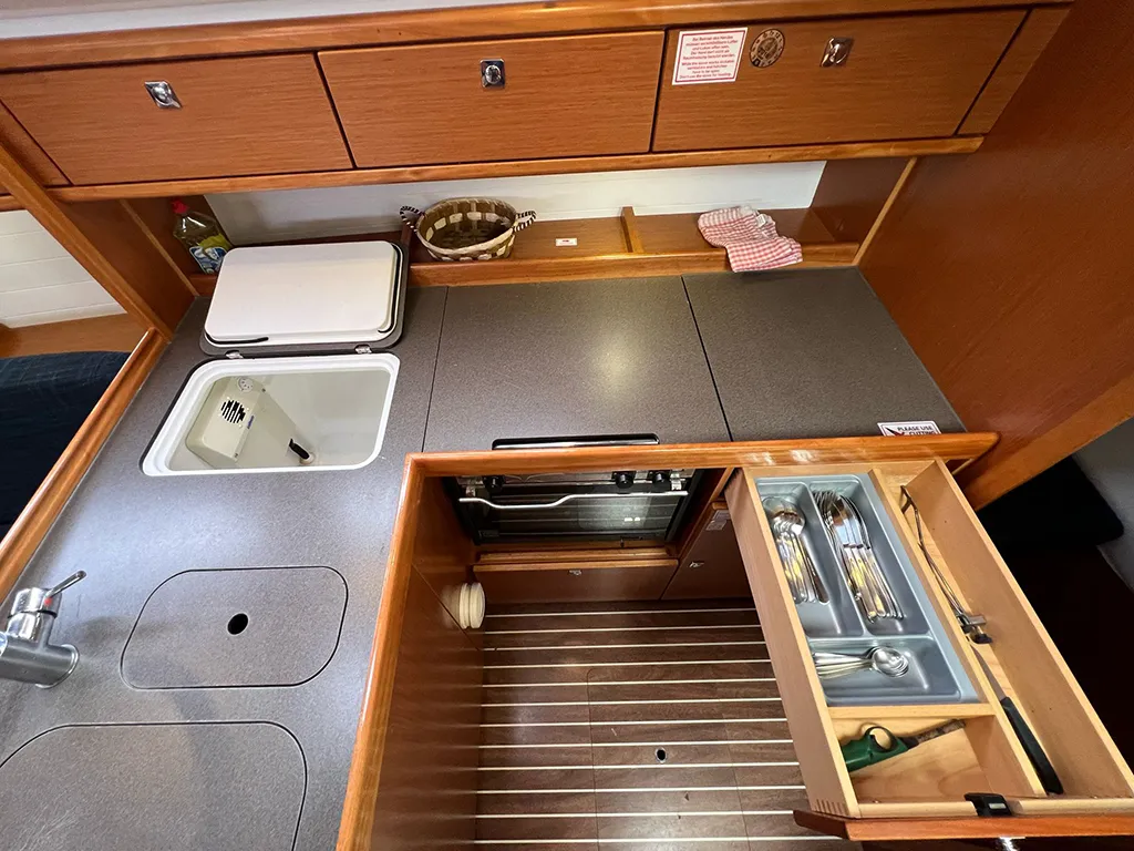 Image slide 216152