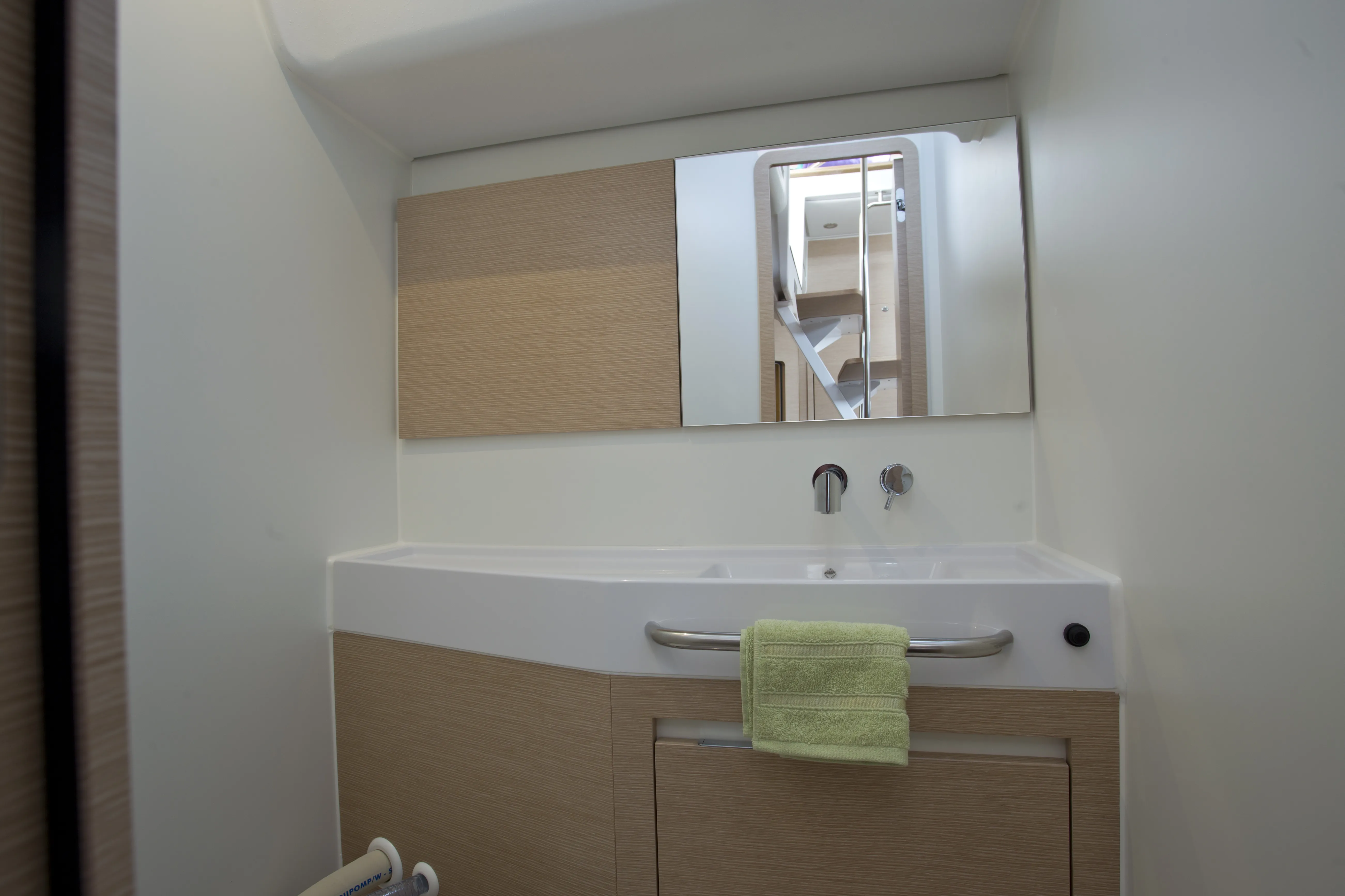 Image slide 217006