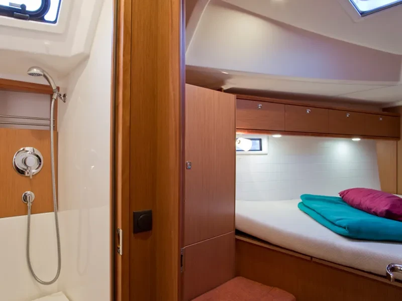 Bavaria 46 Cruiser DEA boat image