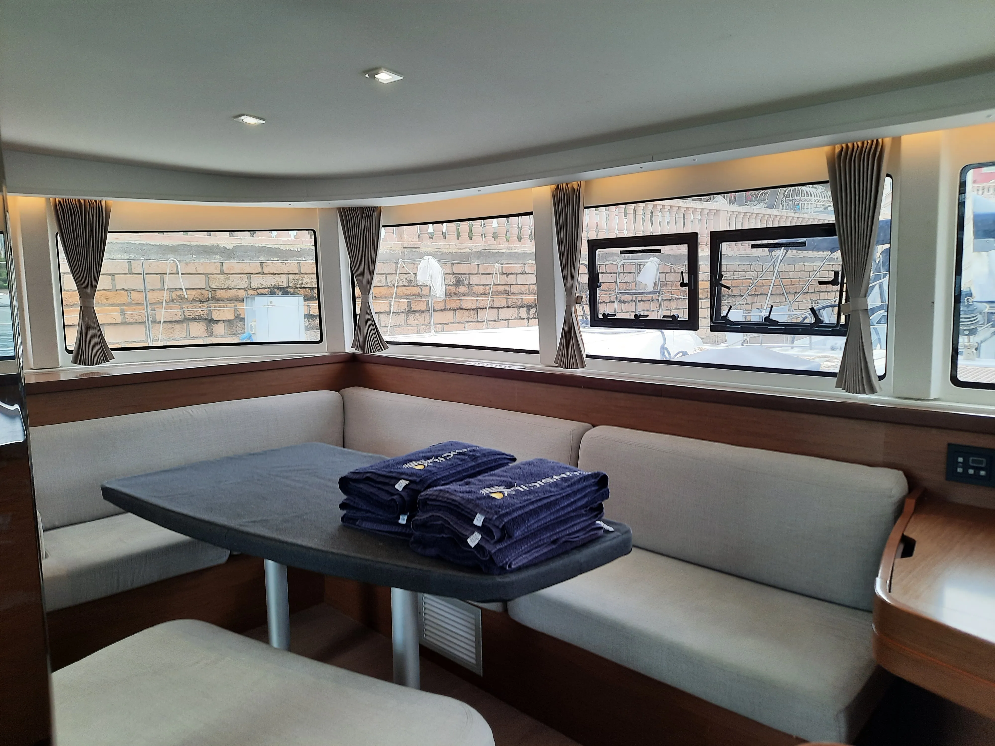 Image slide 217312