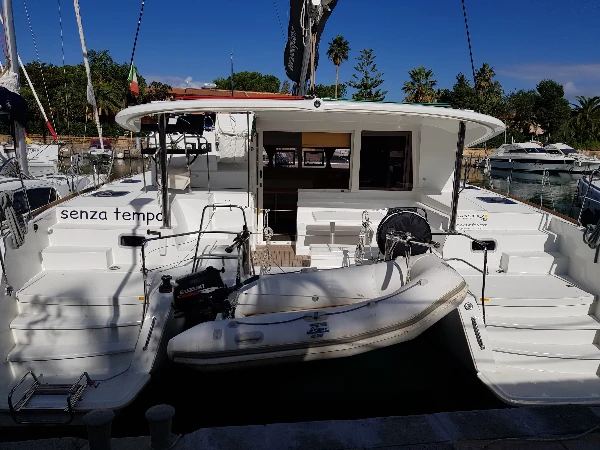Lagoon 400 S2 Senza Tempo boat image