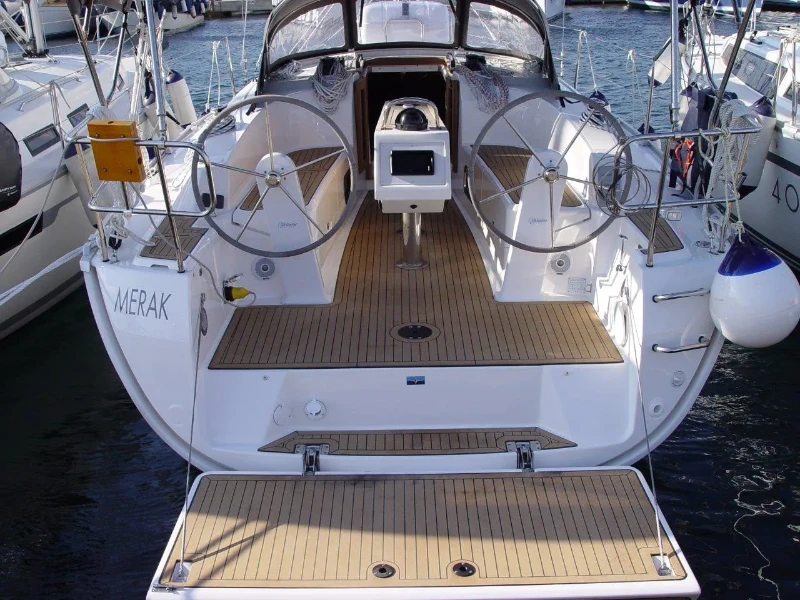 Bavaria Cruiser 34 Merak boat image