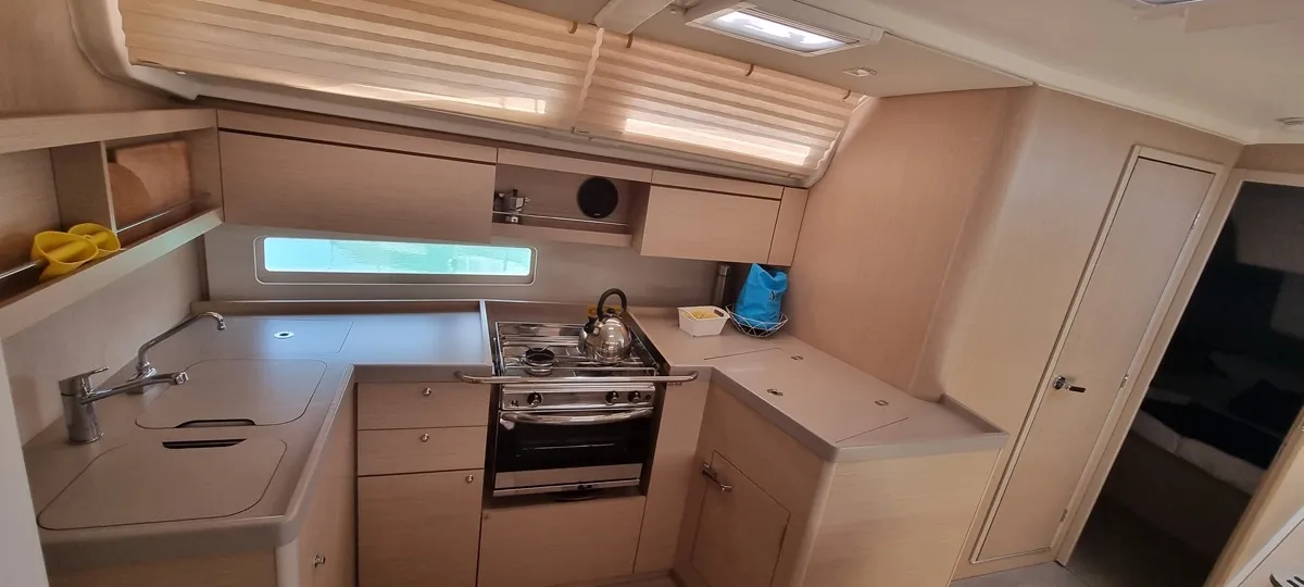 Image slide 217837
