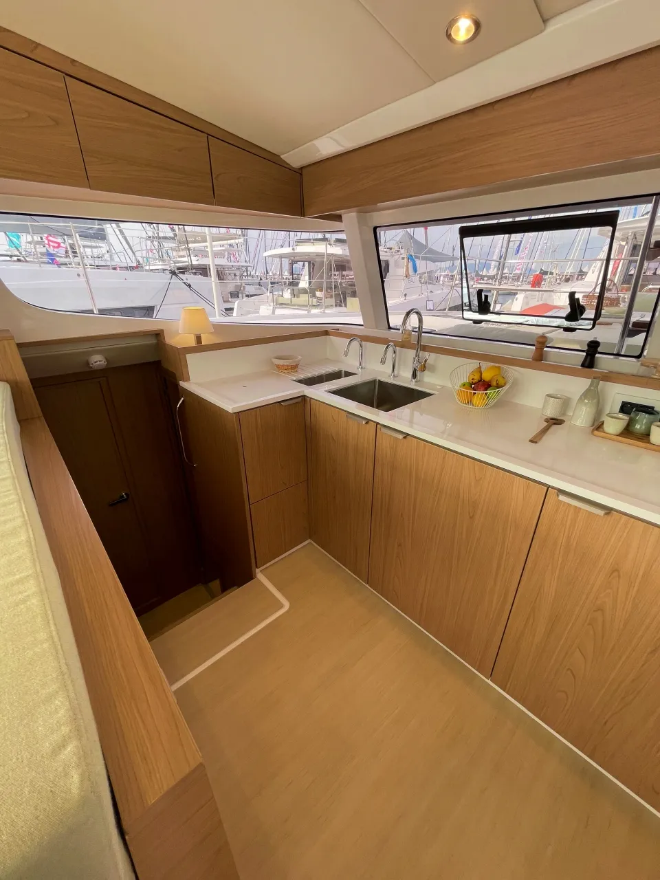 Image slide 21784