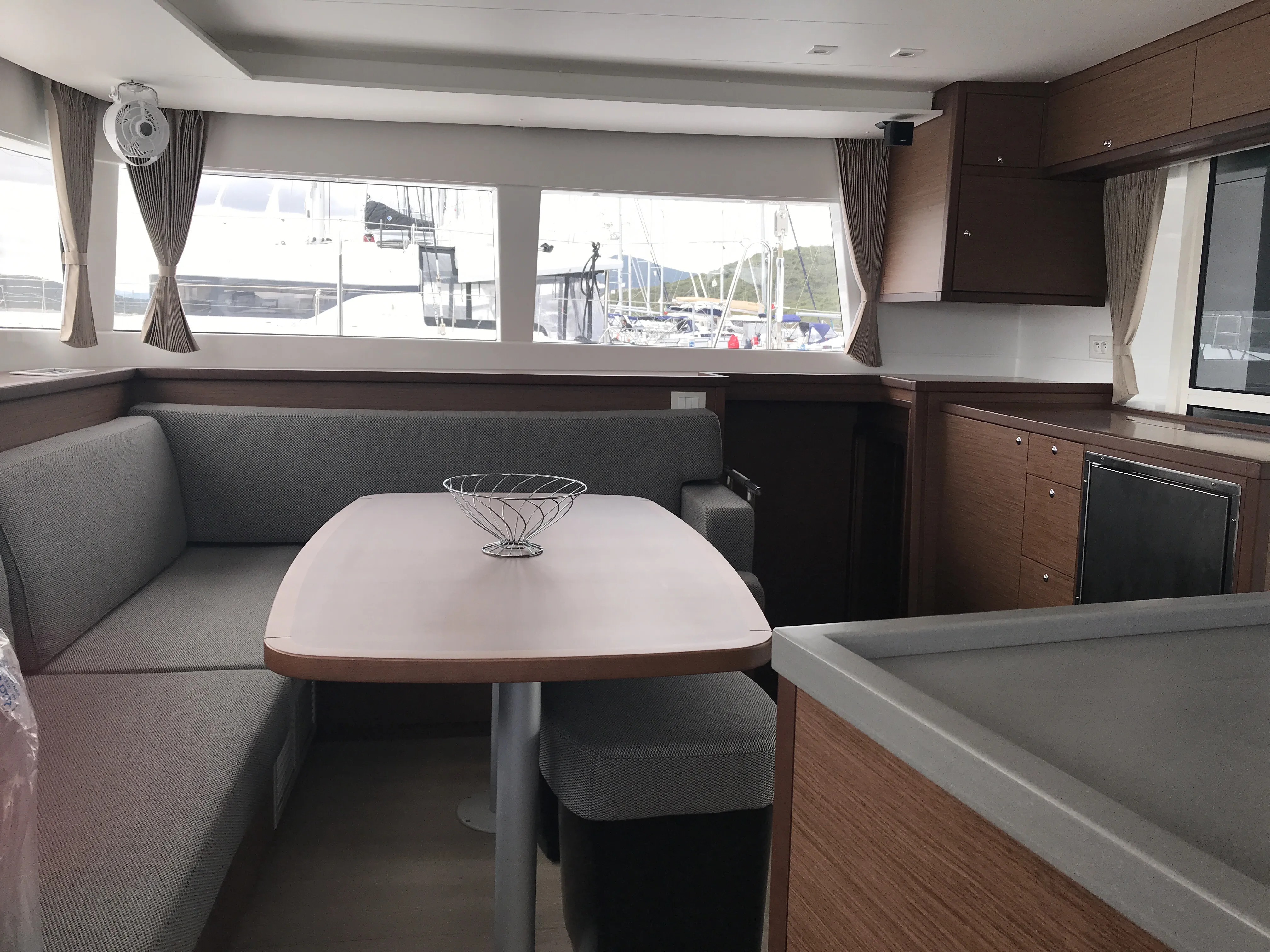 Image slide 217879
