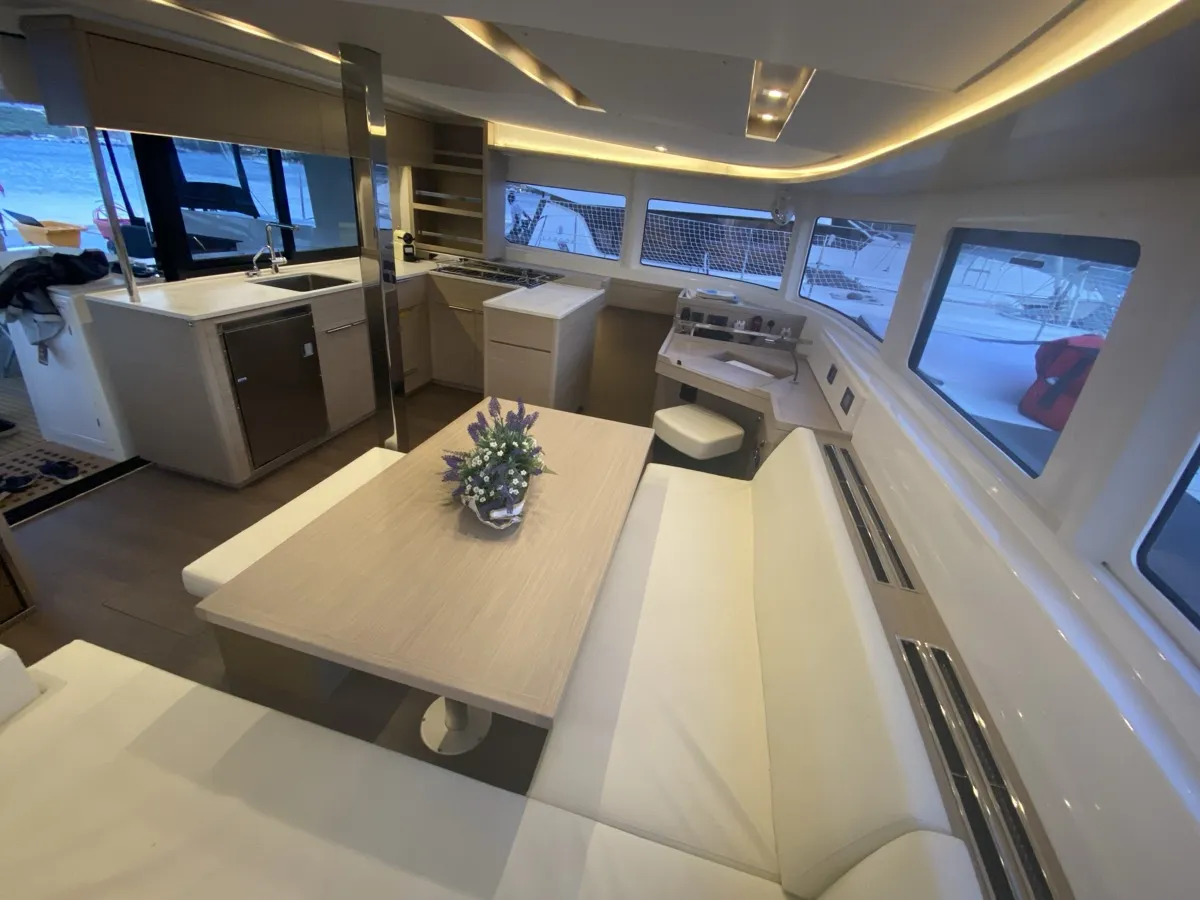 Image slide 218158
