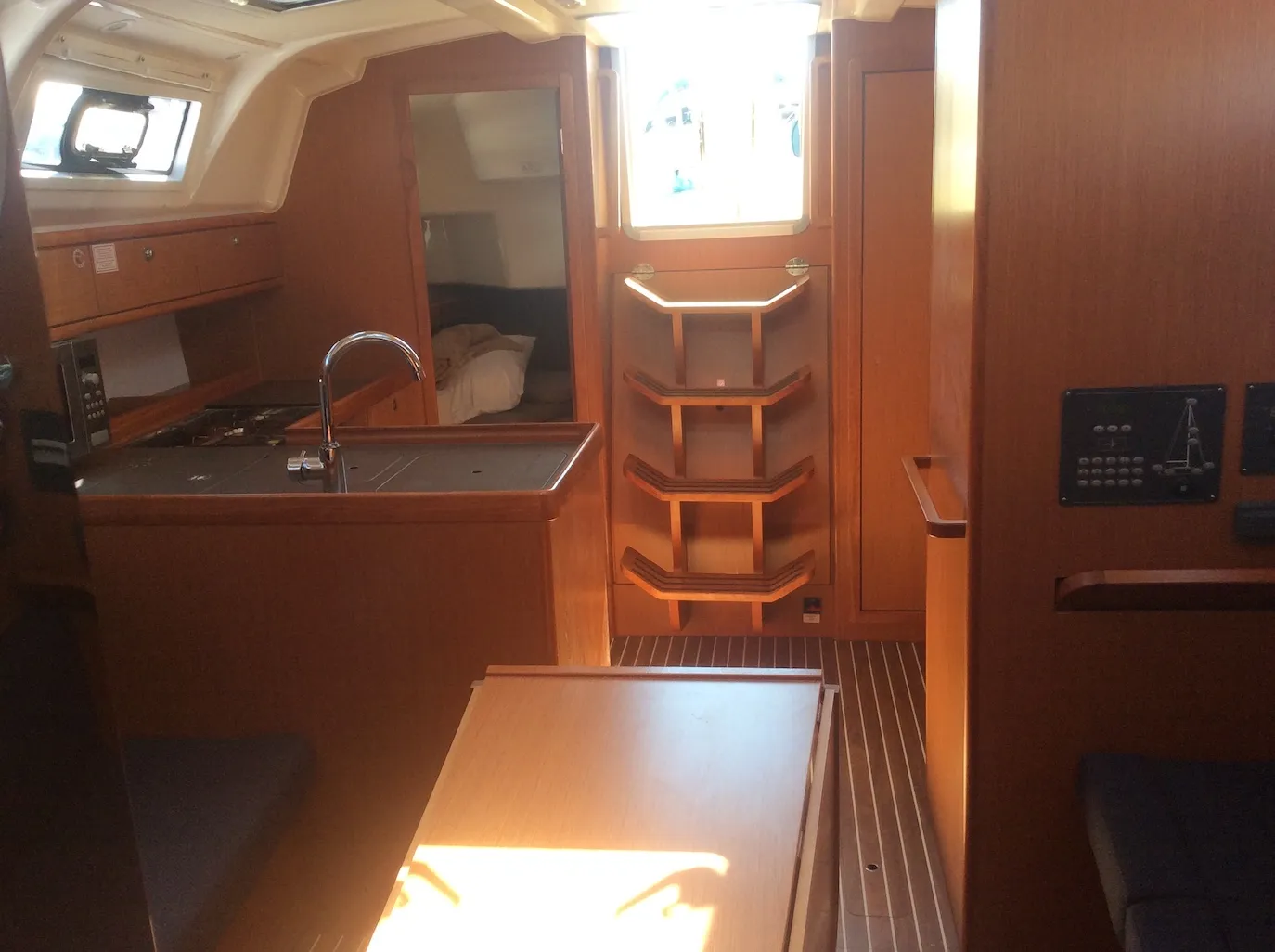 Image slide 218220