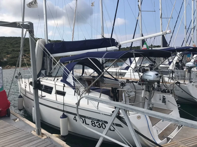 Bavaria Cruiser 34 Pollux I boat image