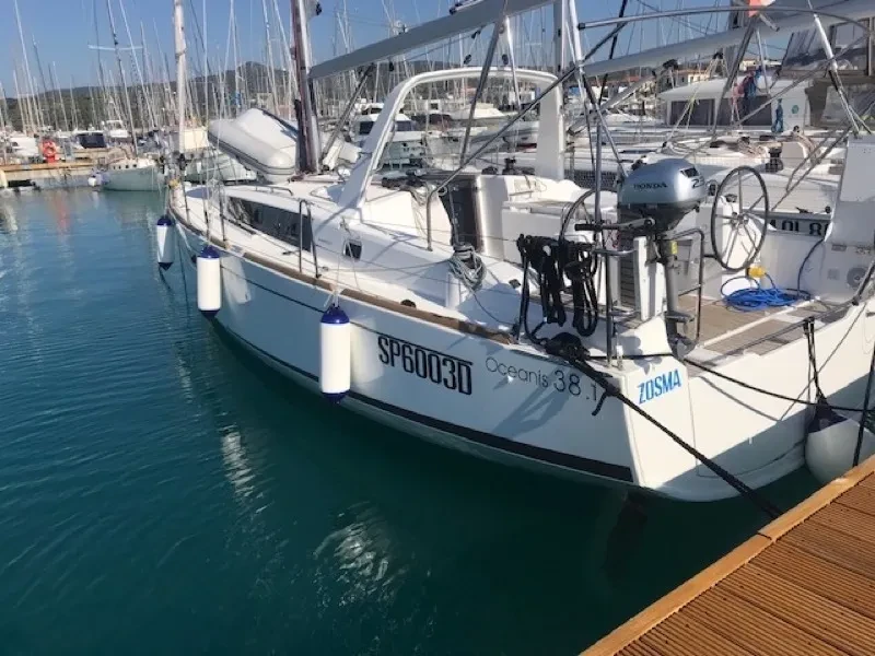 Oceanis 38.1 Zosma boat image