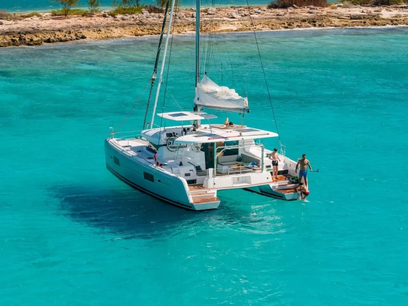 Lagoon 42 Delta Aquarii boat image