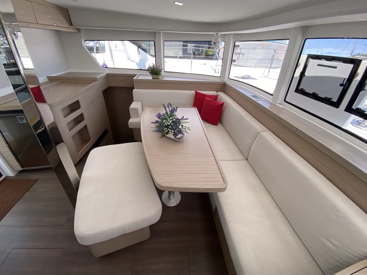 Image slide 220212