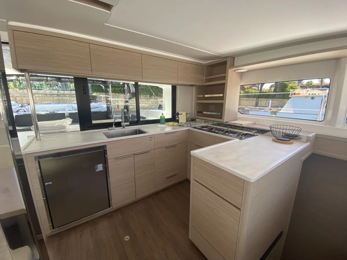 Image slide 220293