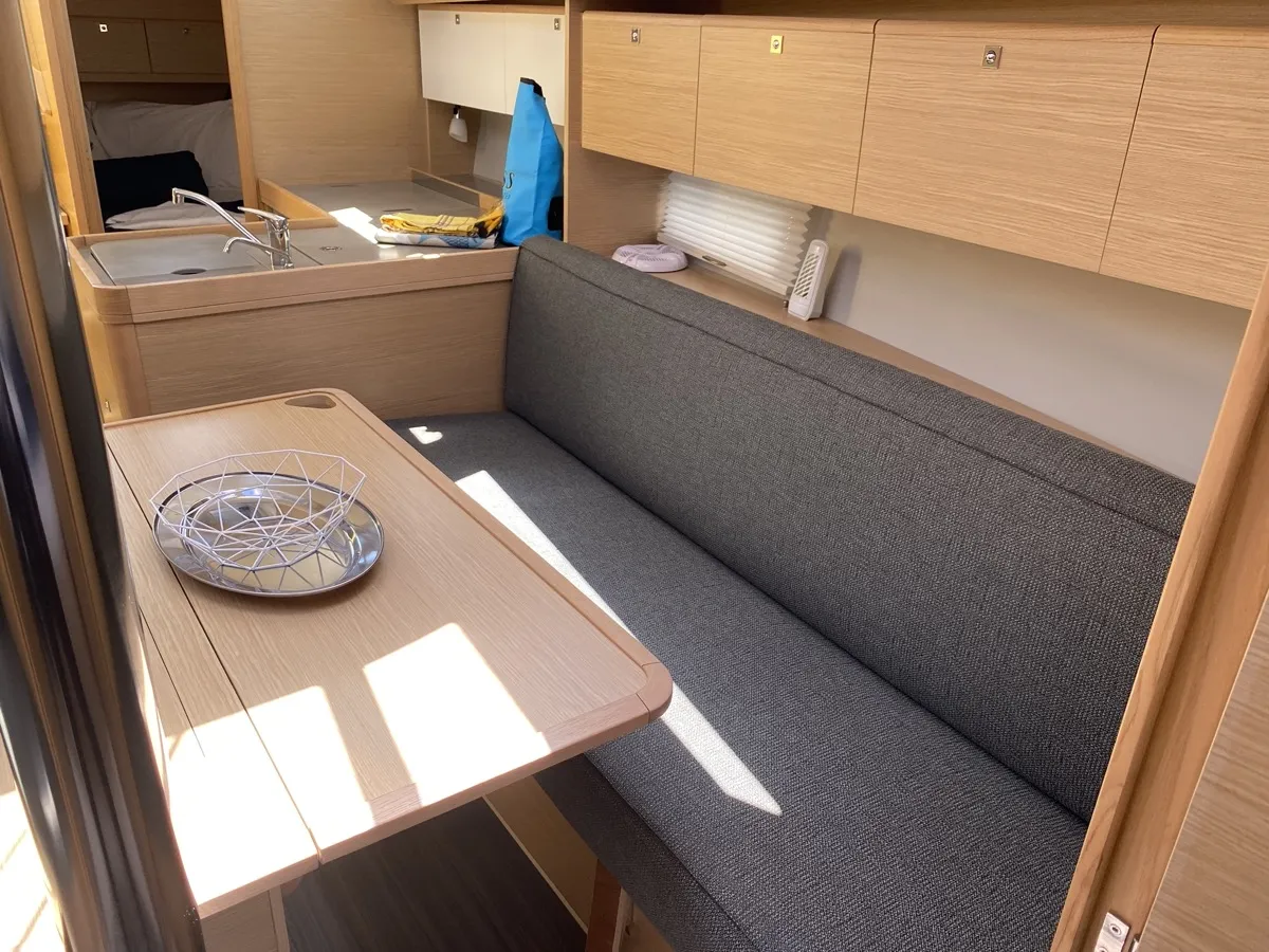 Image slide 220441
