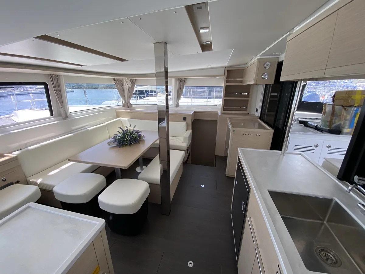 Image slide 220555