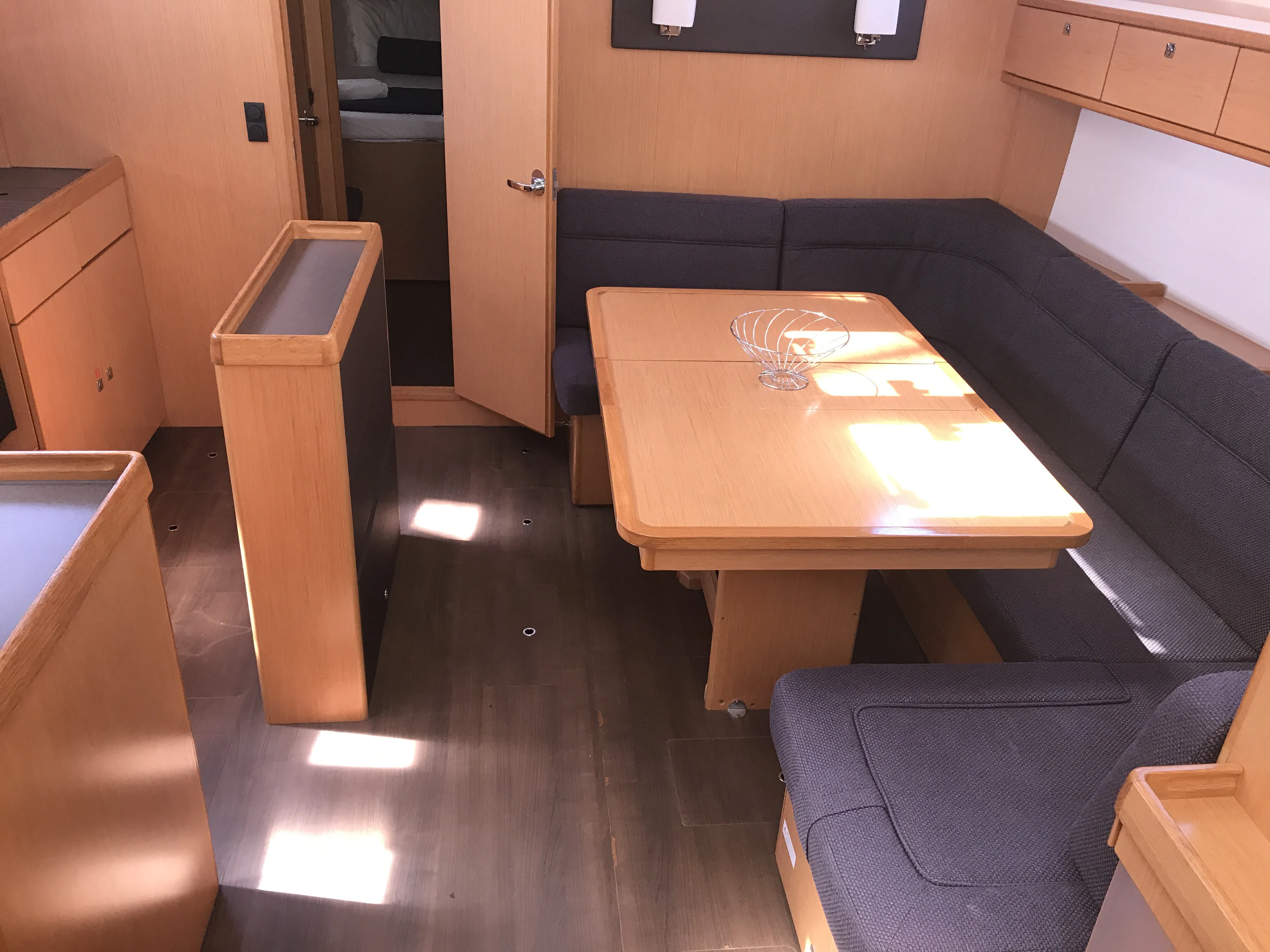 Image slide 220744