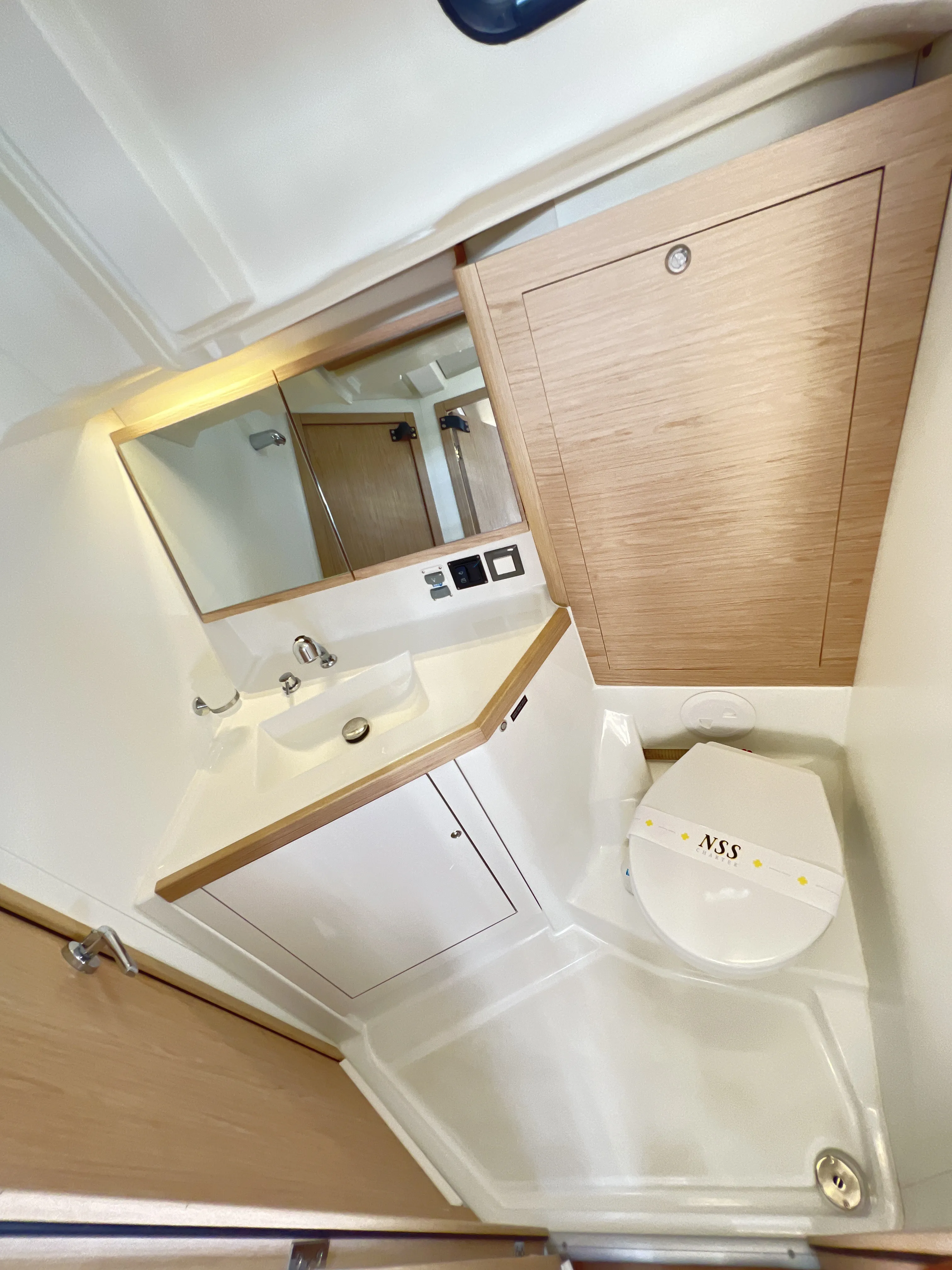 Image slide 220813