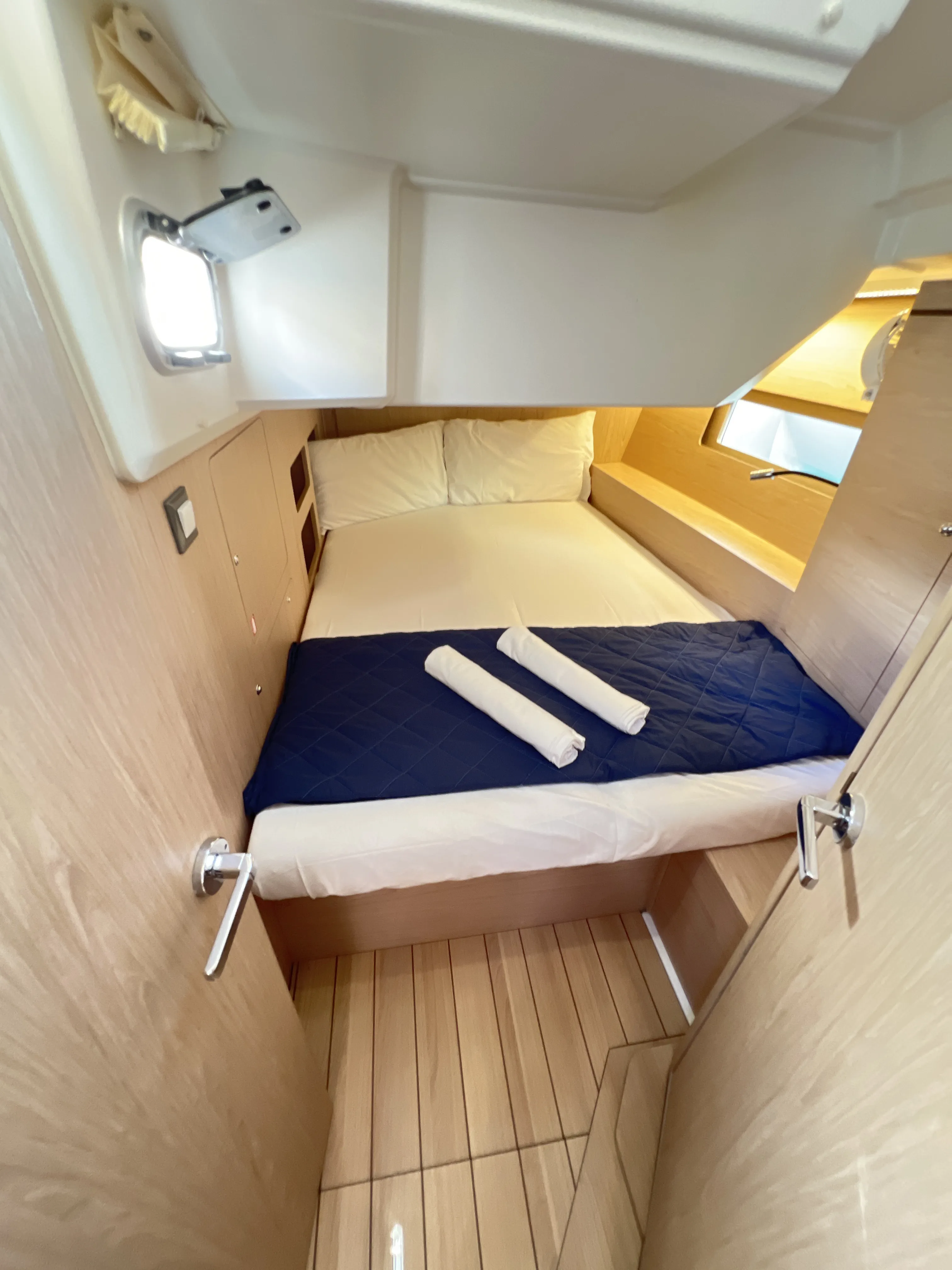 Image slide 220825