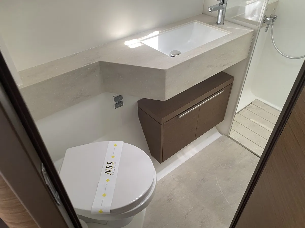 Image slide 220856