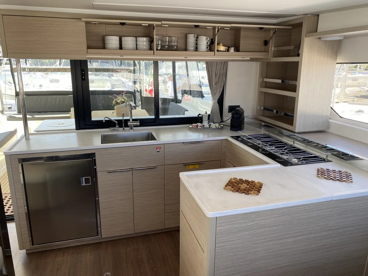 Image slide 220941