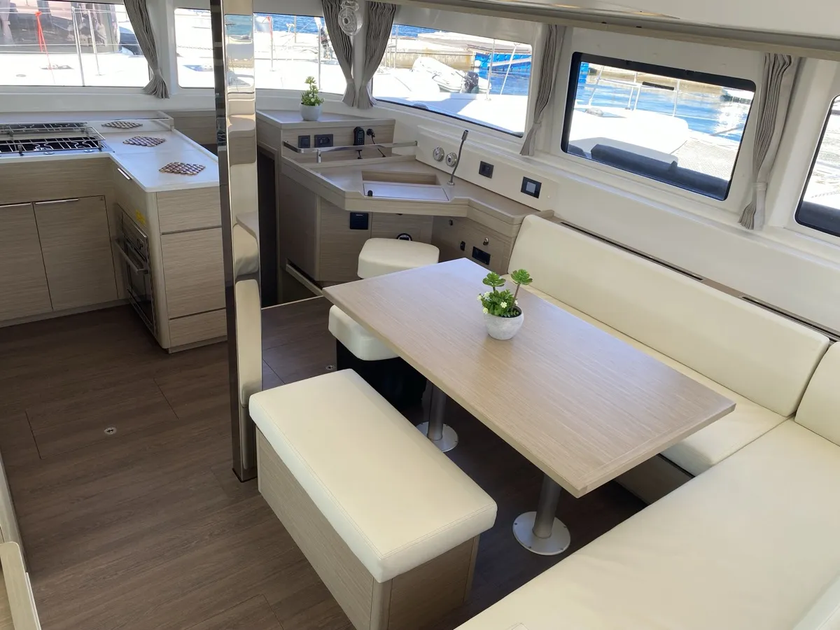 Image slide 220945