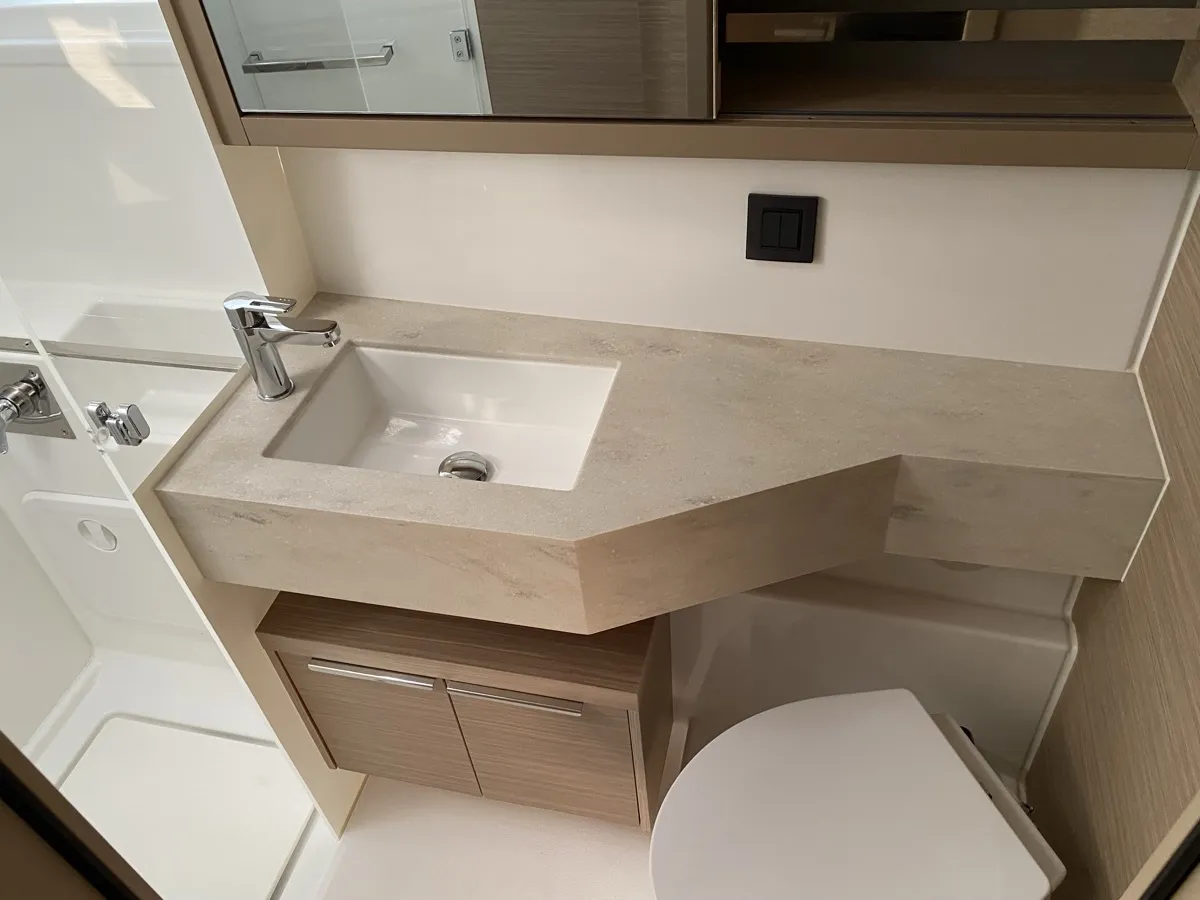 Image slide 220956